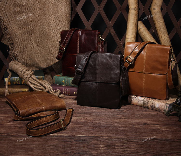 กระเป๋าสะพายข้างผู้ชาย กระเป๋าหนังแท้ผู้ชาย รหัส A026