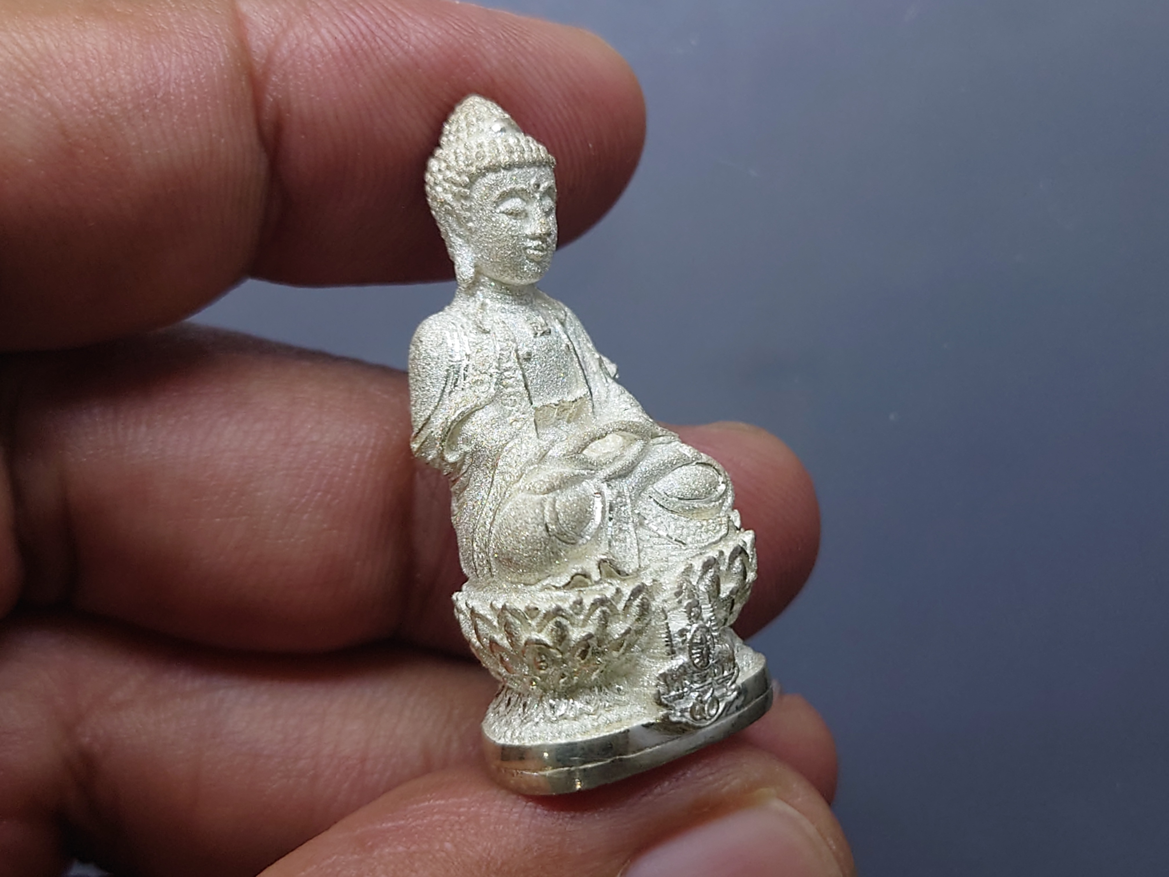 พระกริ่งจีน ต้าเยิ่นถะ เนื้อเงิน รุ่นกาญจนาภิเษกครองราชย์ 50 ปี วัดบวรนิเวศวิหาร ปี2538 นิยม หายาก ไม่มีกล่อง