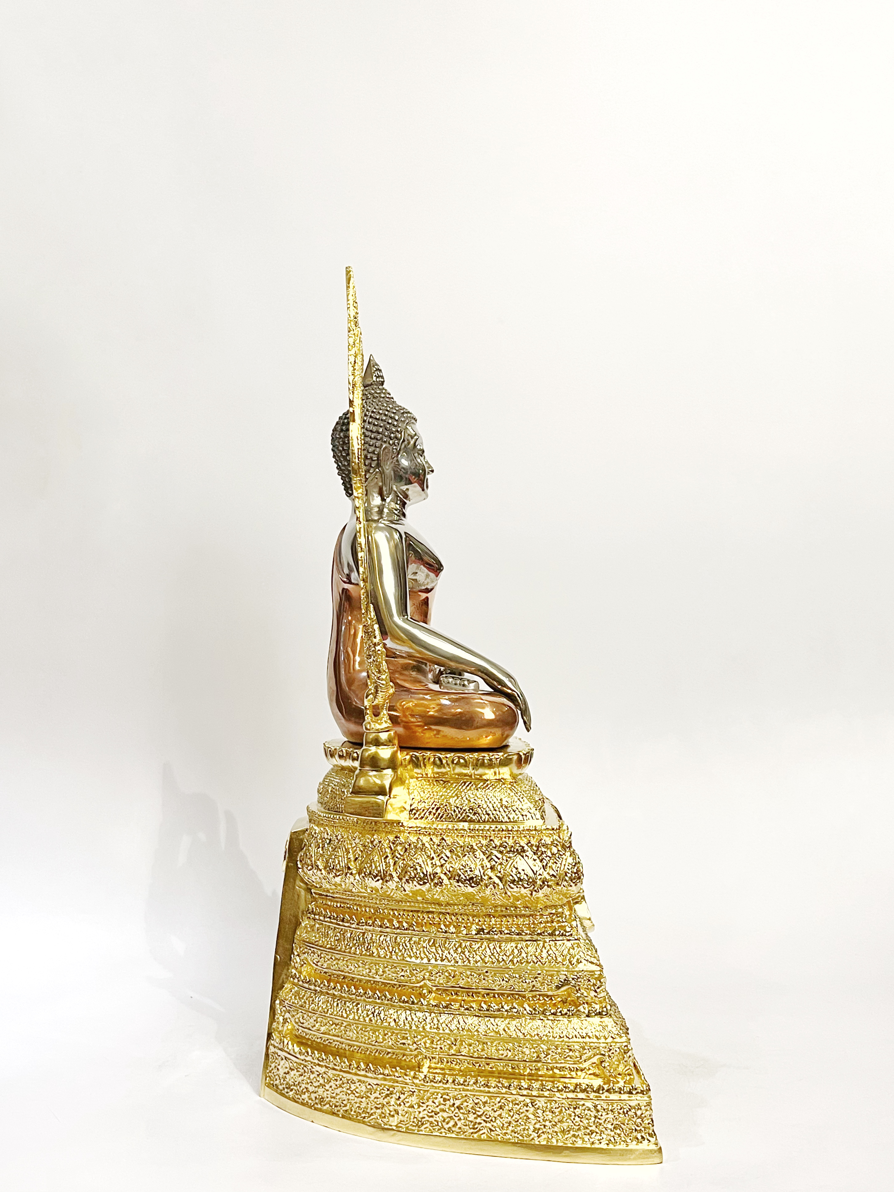 หลวงพ่อเพชร หน้าตัก 9 นิ้ว วัดท่าหลวง รุ่นพระพิจิตร พ.ศ.2542-2543