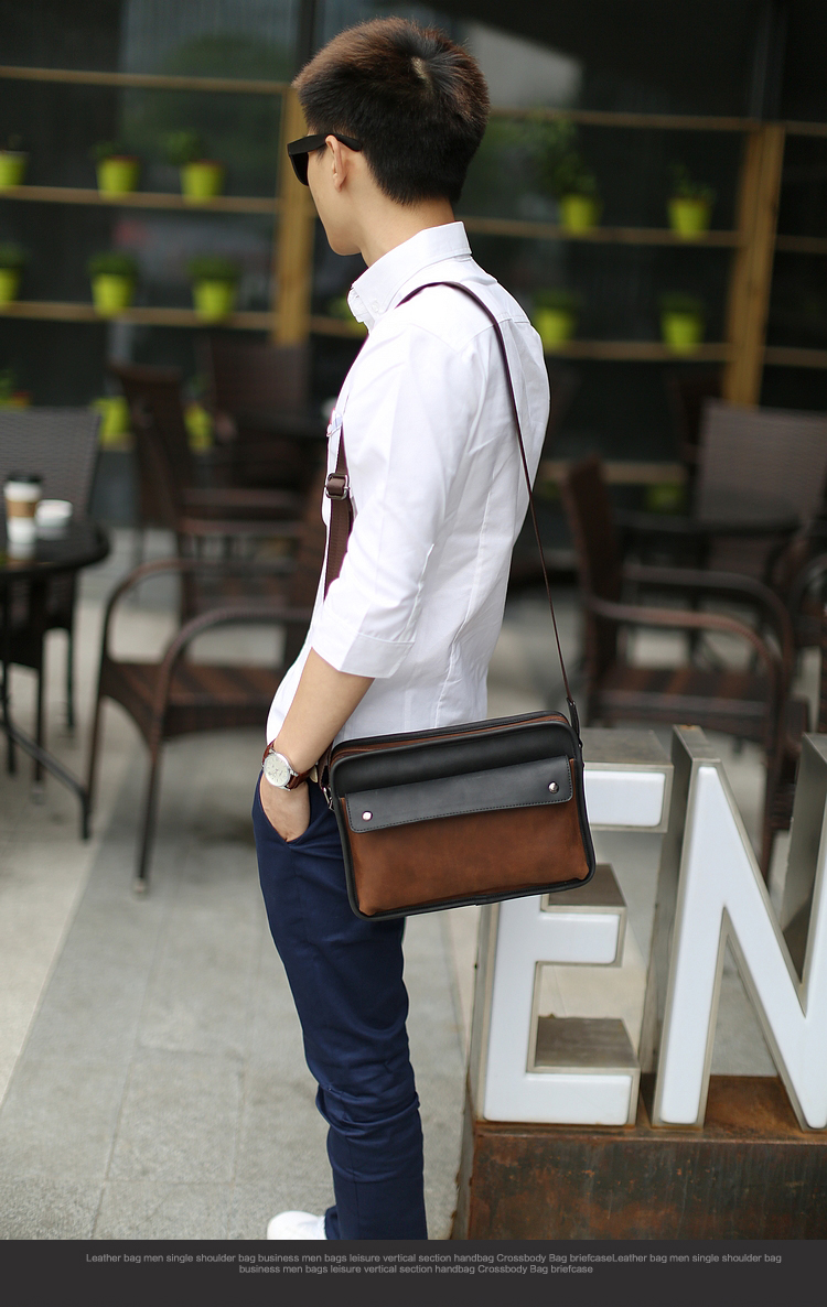 กระเป๋าสะพายข้างผู้ชาย รหัส A001