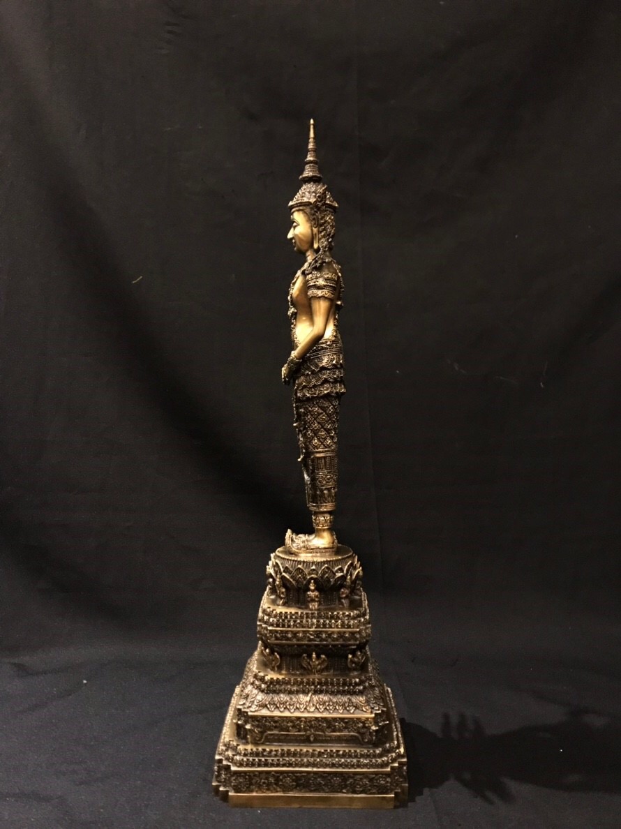 พระพุทธรูปปางถวายเนตร ทรงเครื่องจักพรรดิ์ หน้าตัก 5 นิ้ว วัดอรุณราชวรารามราชวรมหาวิหาร ปี พ.ศ.2539