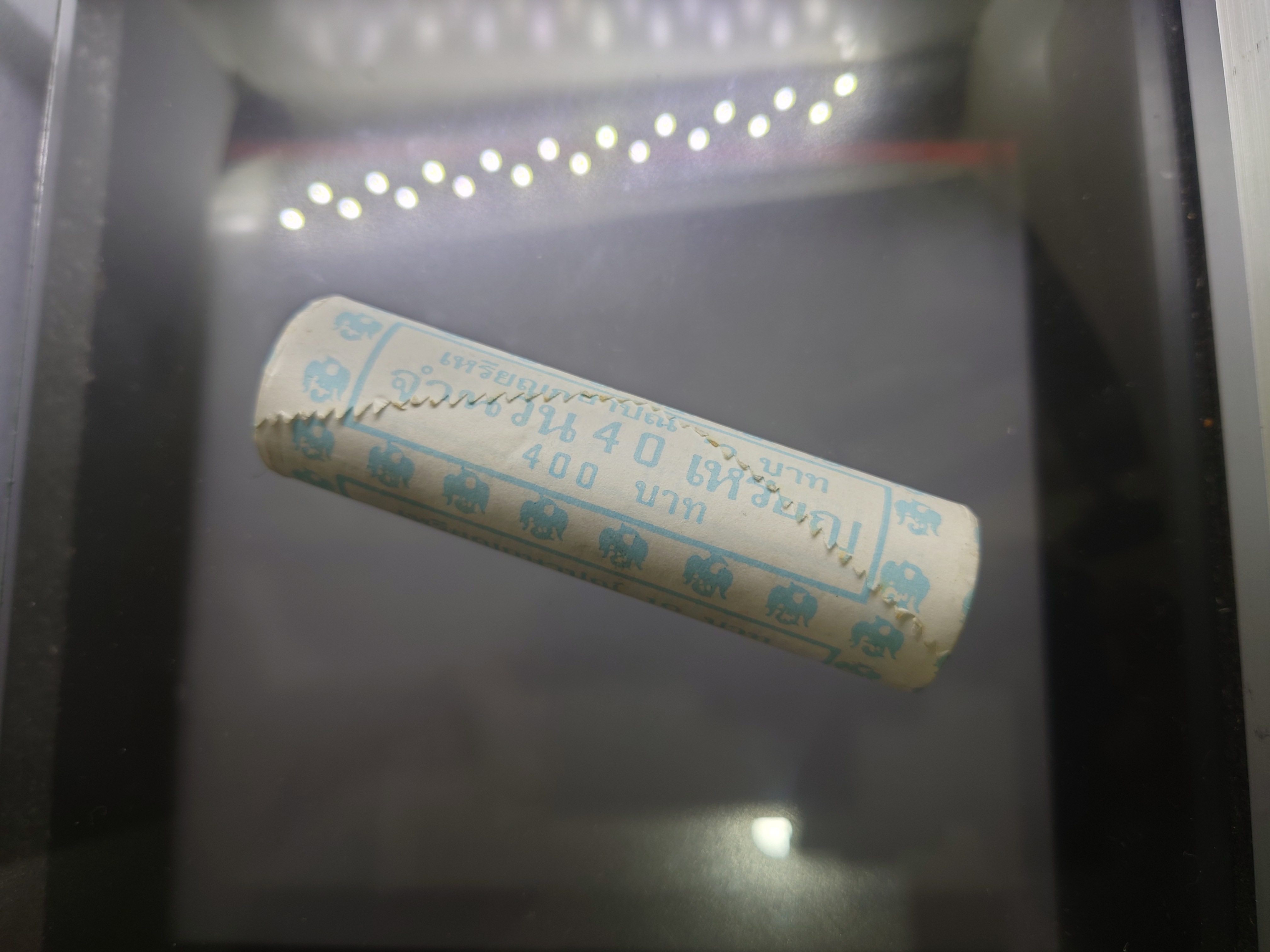 เหรียญยกหลอด 40 เหรียญ เหรียญหมุนเวียน 10 บาท ปี 2537 ไม่ผ่านใช้