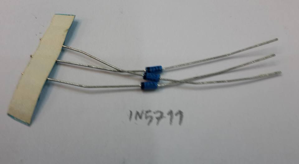 1N5711ไดโอดDIODEราคาตัวล่ะ