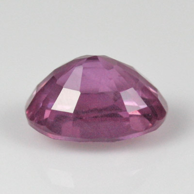 แซปไฟร์สีชมพู (Pink Sapphire) 0.57 กะรัต สีชมพู ประกายดี น่ารัก