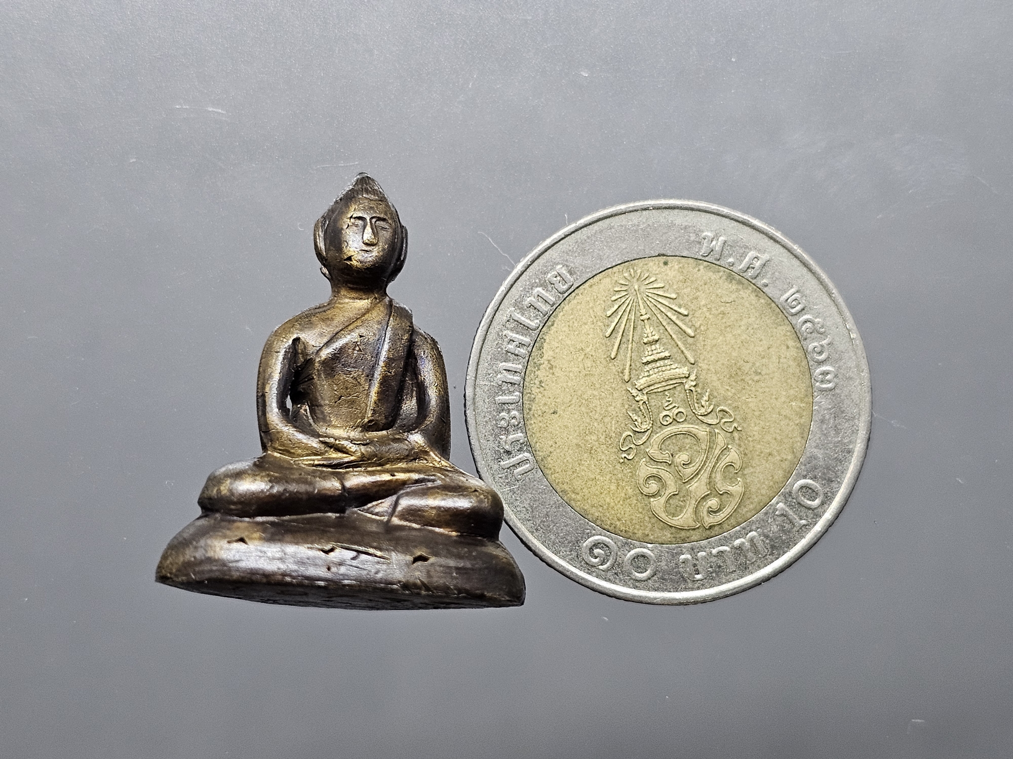 พระกริ่ง ฝีพระหัตถ์สมเด็จย่า ปี 2515 สภาพสวย แท้ดูง่าย