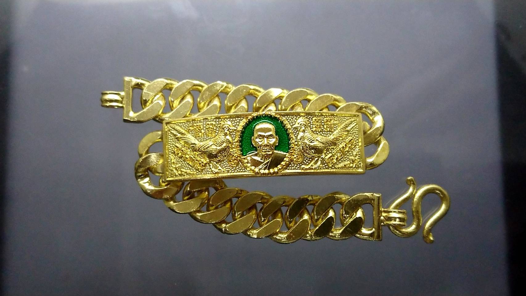 เลสรุ่นรวยพันล้าน ขนาด 4 บาท เนื้อทองทิพย์ ลงยาในเขียว หลวงพ่อพัฒน์ วัดห้วยด้วน โคท 96