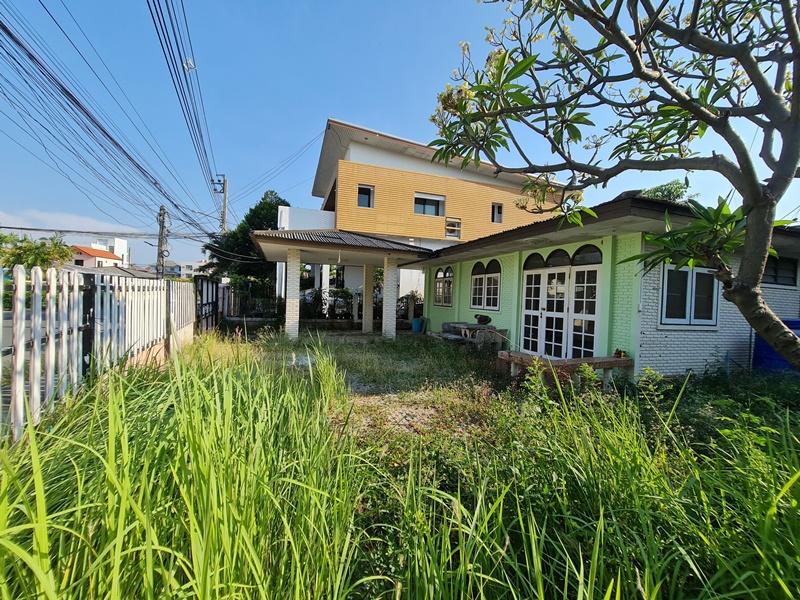 ขายที่ดินพร้อมสิ่งปลูกสร้าง 69.6 ตรว. เป็นบ้านเดี่ยวชั้นเดียว ม.ธนินทร เขตดอนเมือง ซอยวิภาวดี 35 ทำเลดี เดินทางสะดวก #ดอนเมือง