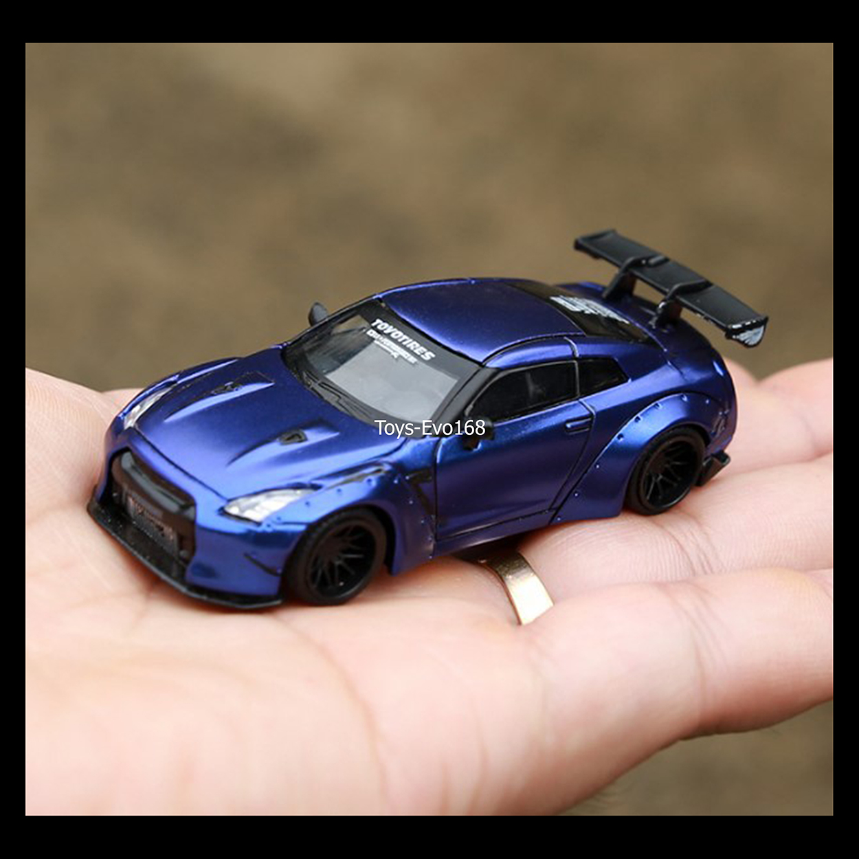 No. 114 Metallic Blue