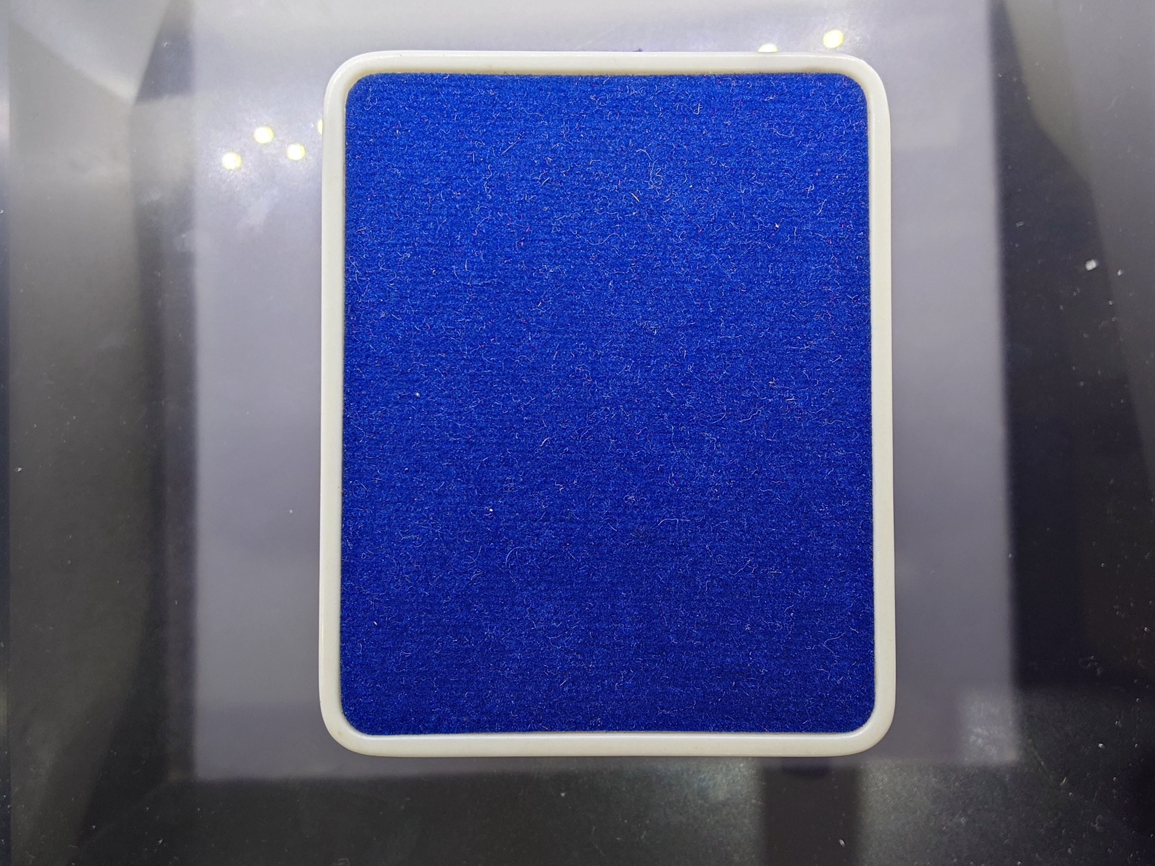 เหรียญที่ระลึก ๑๓๓ ปี พลเรือเอก กรมหลวงชุมพรเขตอุดมศักดิ์ เนื้อเงิน รุ่นสมปราถนา หน่วยบัญชาการนาวิกโยธิน กองทัพเรือ จัดสร้าง ปี2556 พร้อมกล่องเดิม