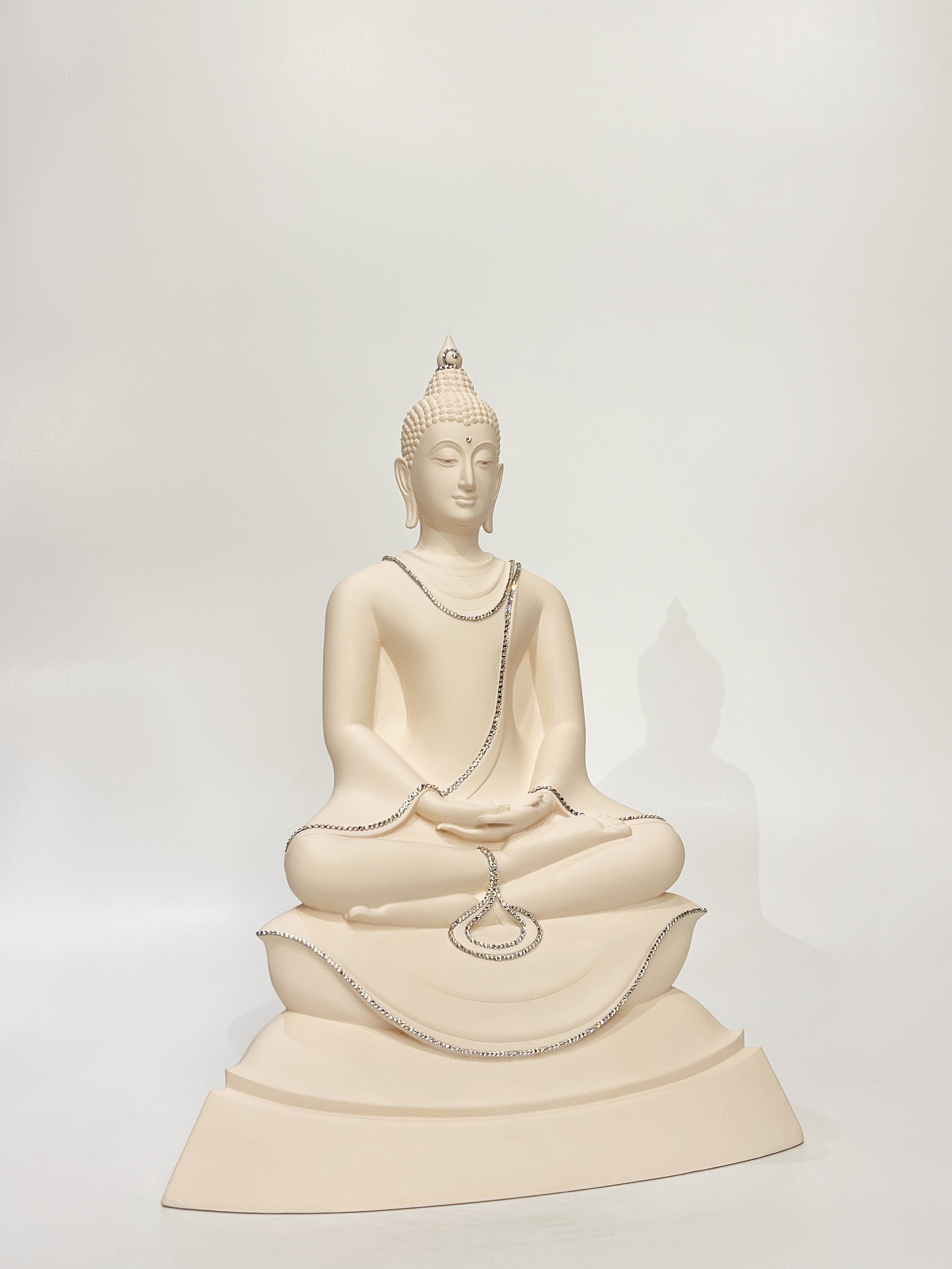 รูปหล่อพระมัชฌิมาทิพยมรรคโลกุตรา หน้าตัก 7 นิ้ว รุ่นที่ 1 : ปาง สมาธิ