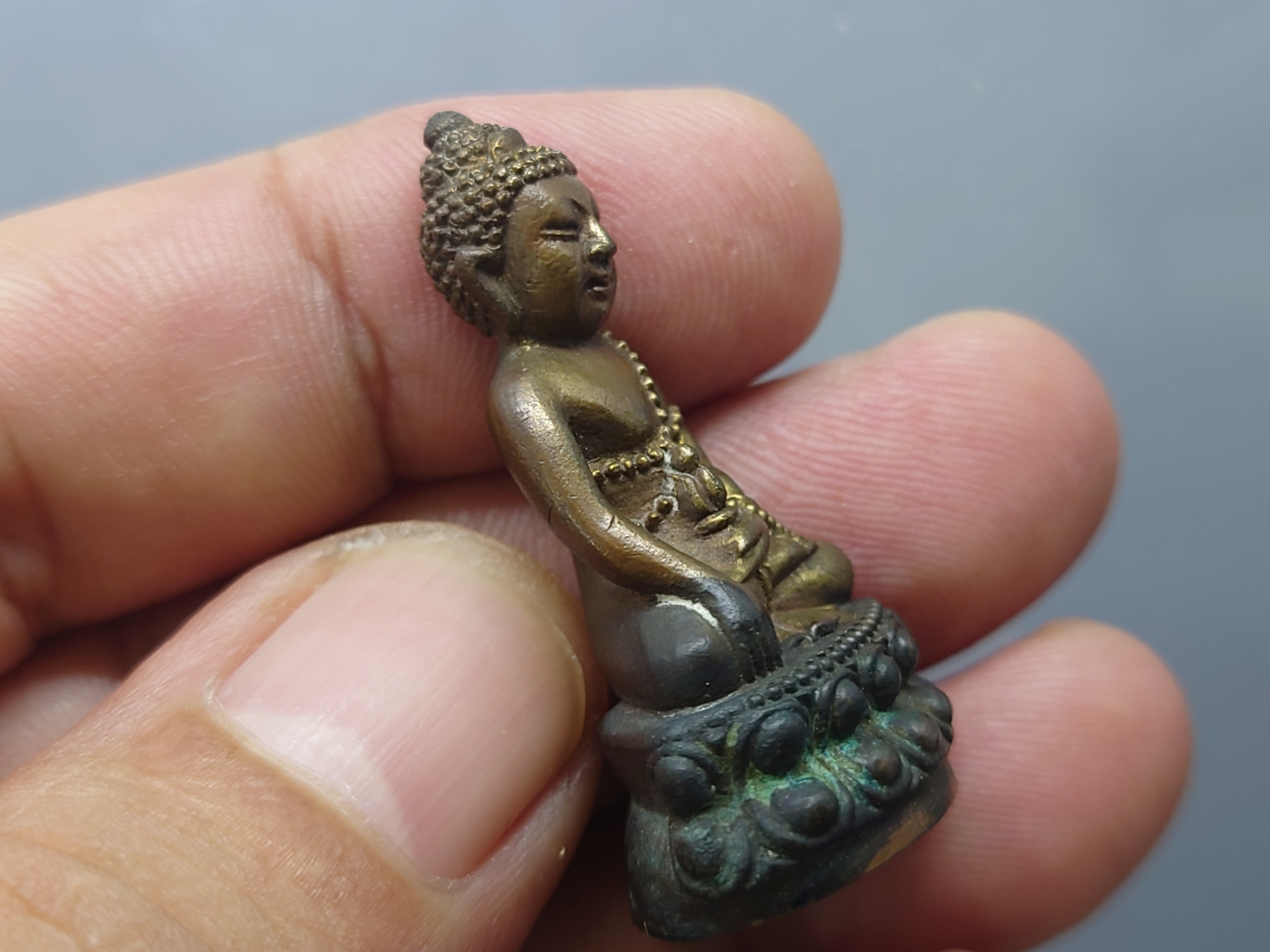 พระกริ่ง"เจ้าสัว"เนื้อทองสัมฤทธิ์ สมเด็จญาณสังวร สมเด็จพระสังฆราช วัดบวรนิเวศวิหาร ปี2537 พร้อมกล่องเดิม