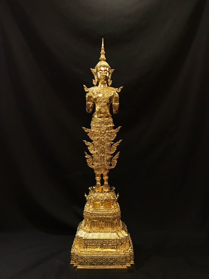 พระพุทธรูปปางห้ามสมุทรทรงเครื่องจักรพรรดิ์ วัดอรุณราชวรารามราชวรมหาวิหาร ปี พ.ศ.2539