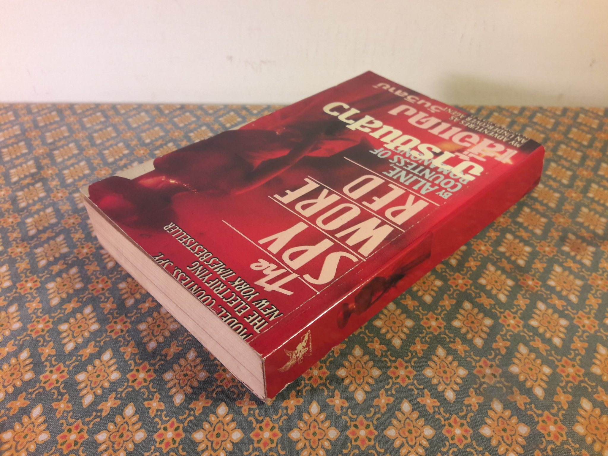 จารชนสาวเสื้อแดง The Spy Wore Red