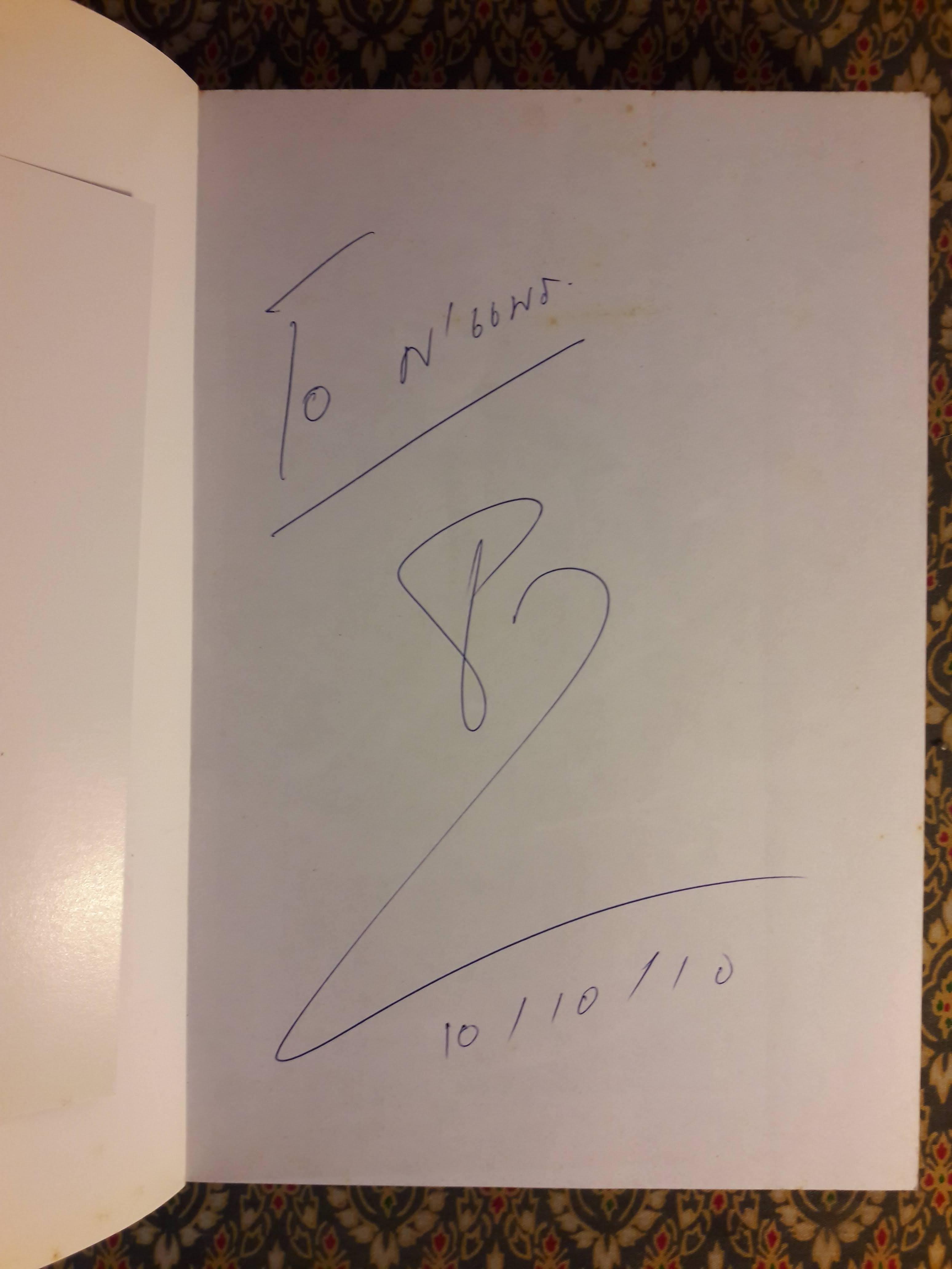 เดอะไวท์โรด Evolution (ภาค 2 เล่ม 4) “พร้อมลายเซ็นผู้เขียนและการ์ด”