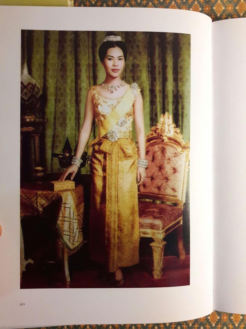 อัครศิลปิน อัคราภิรักษ์ศิลปิน (2 เล่ม) พร้อมกล่องและซีดี