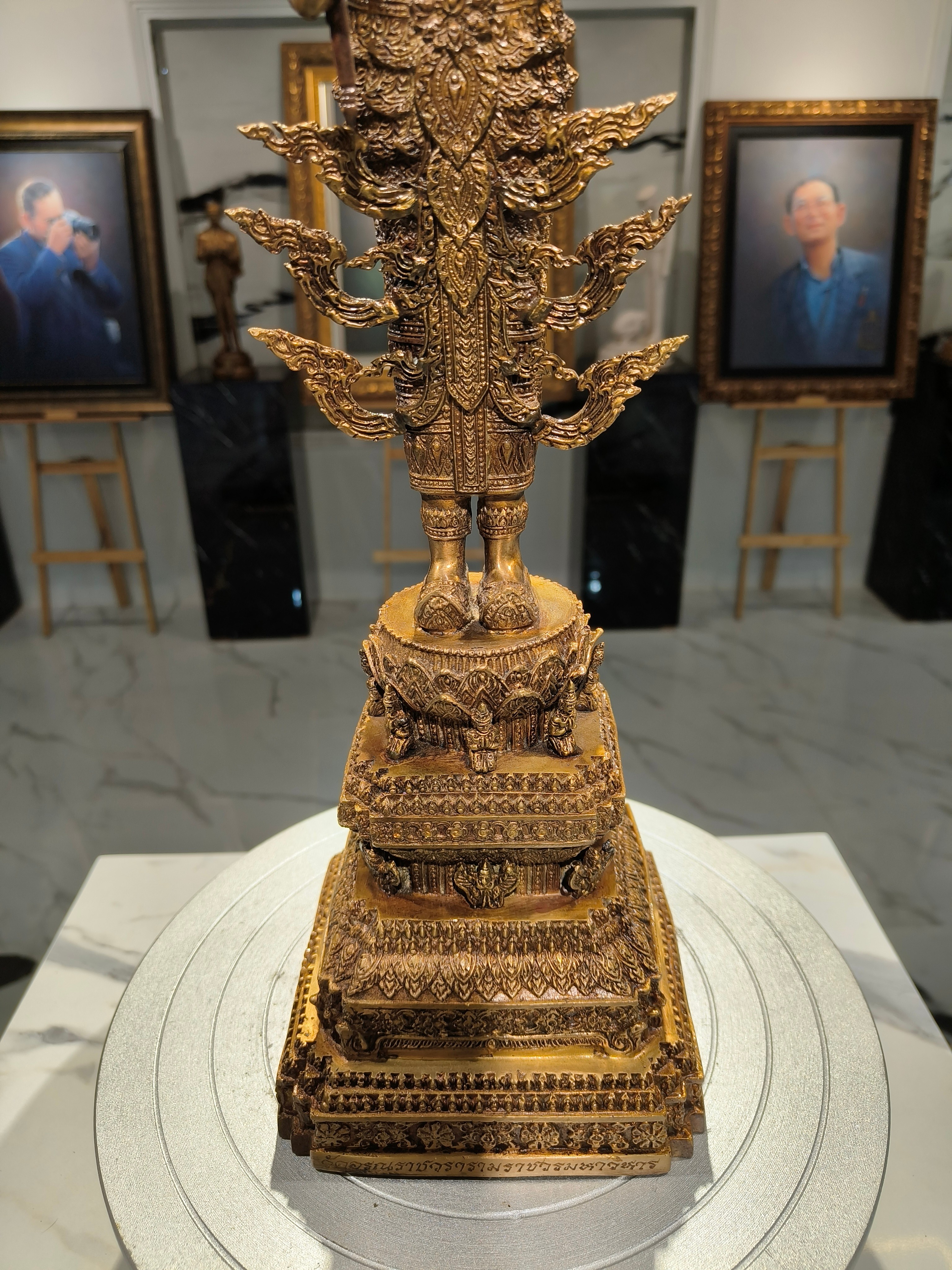 พระพุทธรูป พระคลังมหาสมบัติหน้าตัก 5 นิ้ว วัดอรุณราชวรารามราชวรมหาวิหาร ปี พ.ศ.2539