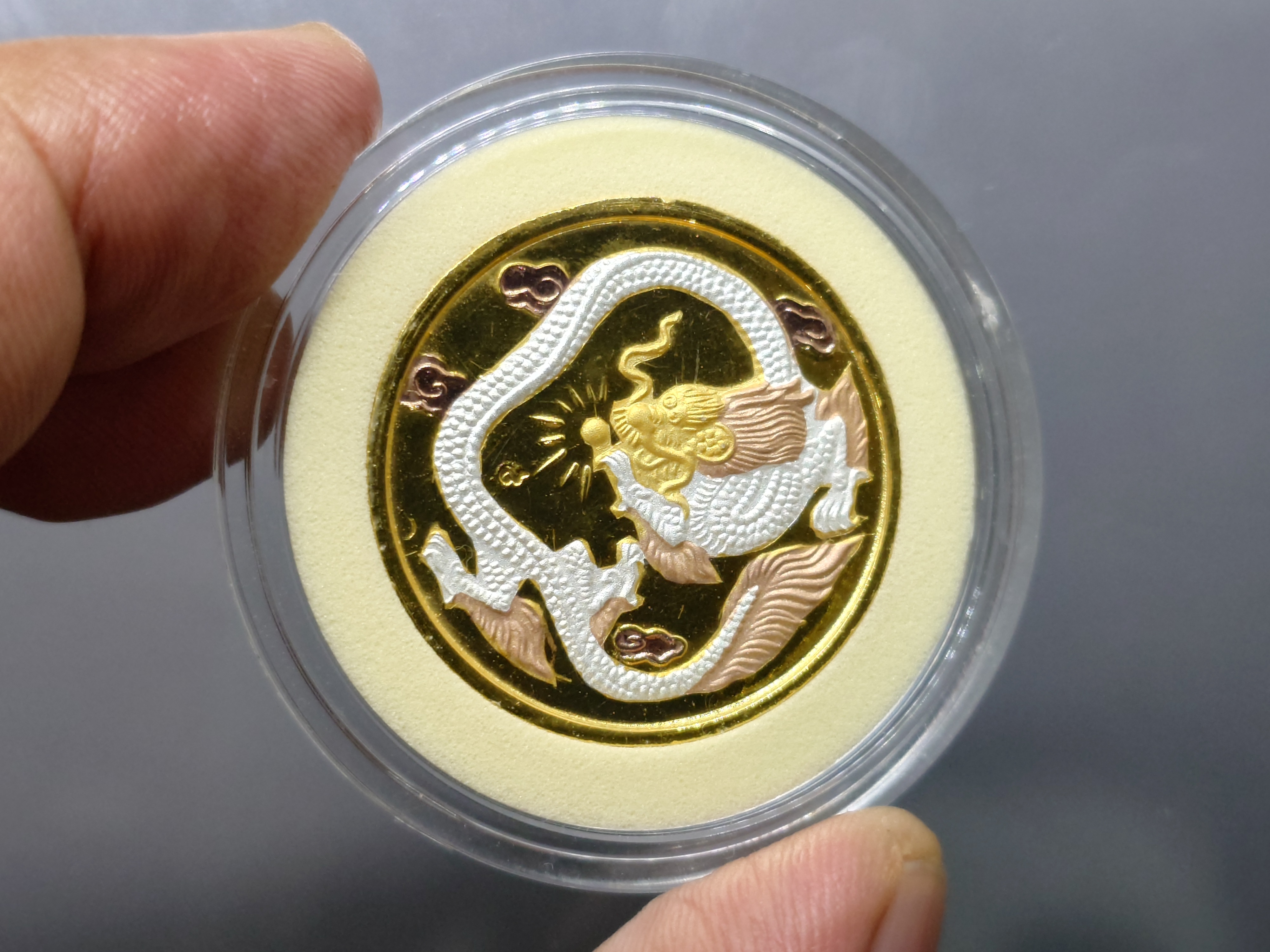 เจ้าแม่กวนอิม อวโรกิเตศวร หลังมังกร เนื้อทองแดงสามกษัตริย์ 85 ปี สมเด็จพระพุทธปาพจนบดี วัดราชบพิธสถิตมหาสีมาราม ปี 2536 พร้อมตลับเดิม