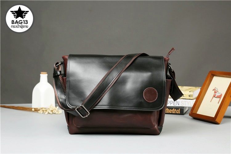 กระเป๋าสะพายข้างผู้ชาย รหัส A003