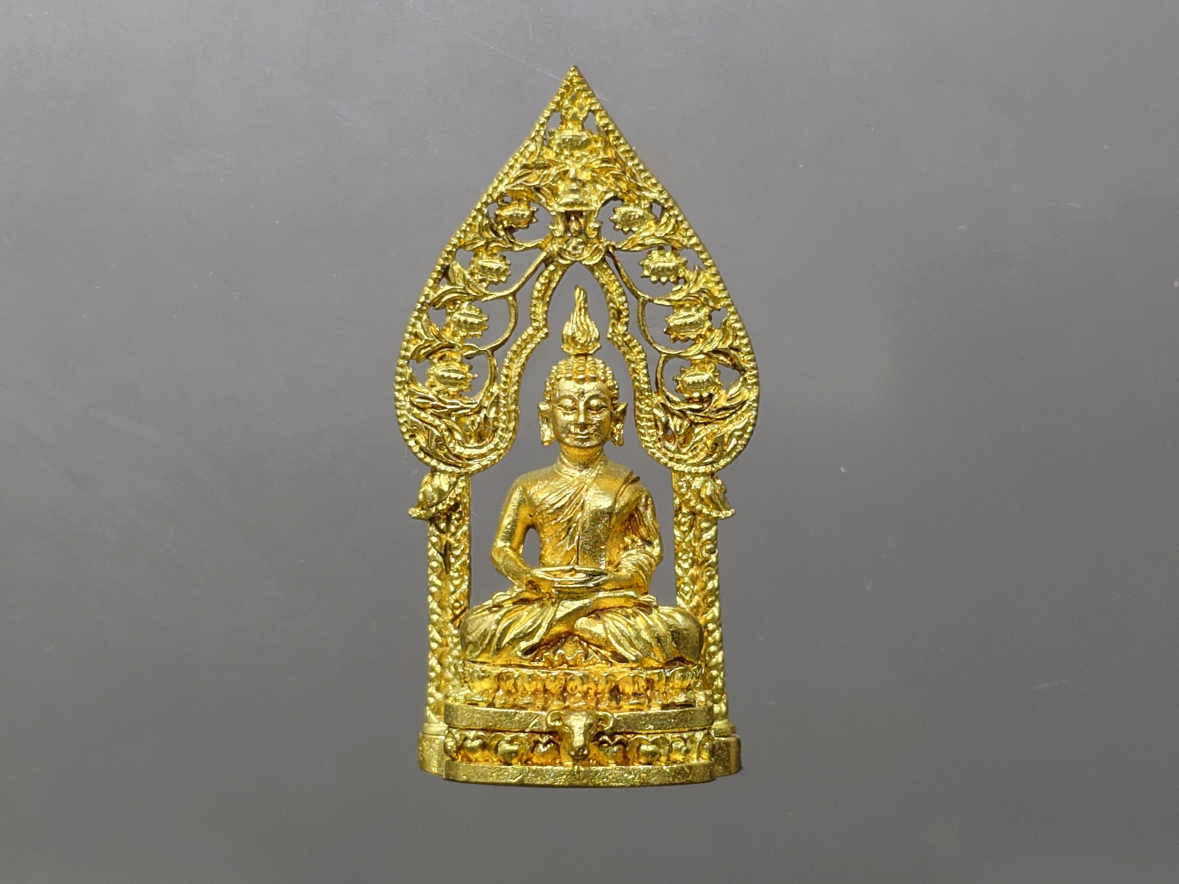 พระนิรันตราย เนื้อกาหลั่ยทอง วัดบวรนิเวศวิหาร ปี2542 พร้อมตลับเดิม