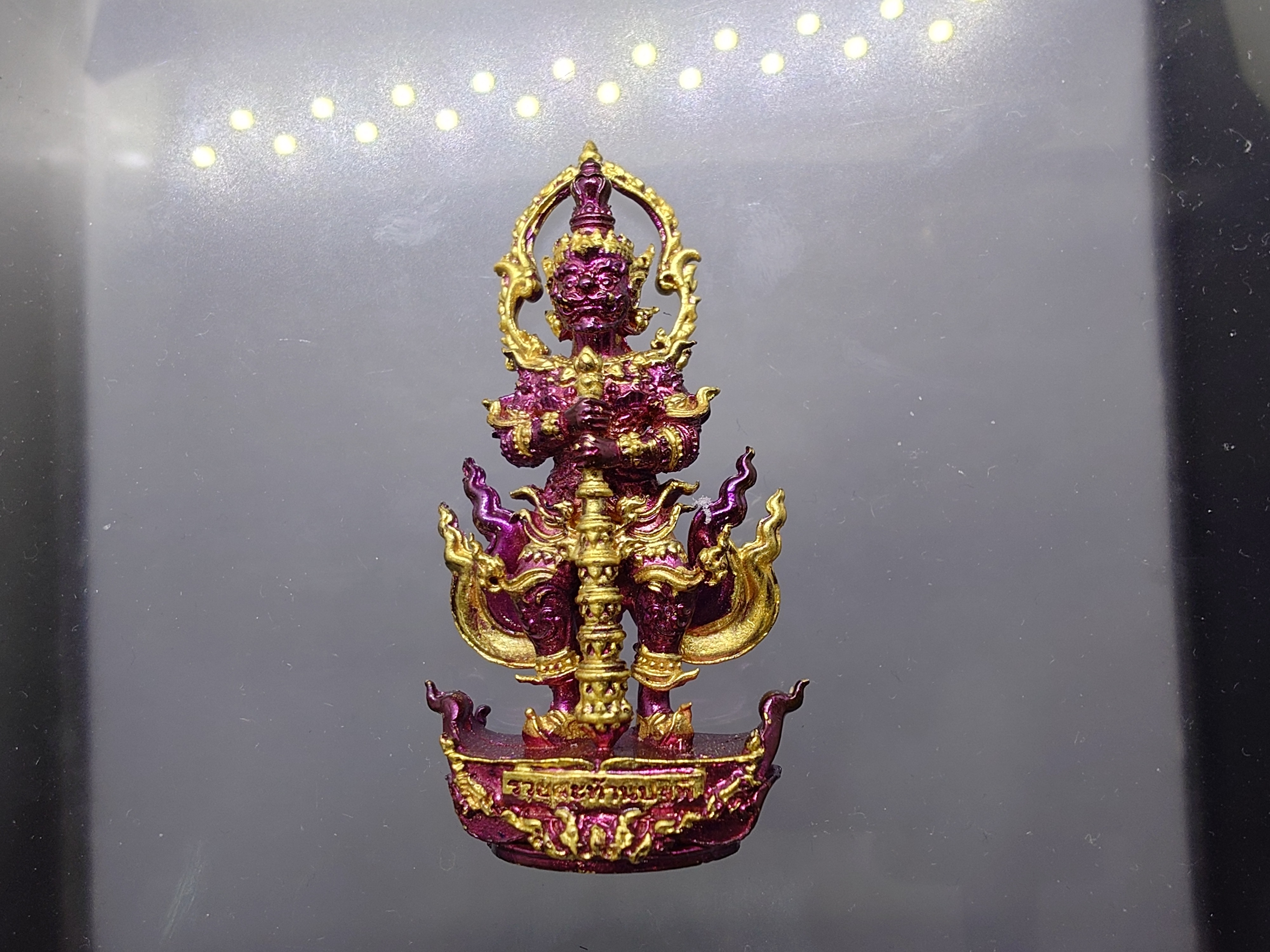 ท้าวเวสสุวรรณ รุ่นรวยสะท้านปฐพี ขนาดสูง 7.5 ซ.ม.หลวงปู่มหาศิลา สิริจันโท ร่วมพุทธาภิเษก (ซีลเดิม ลุ้นเนื้อ) วัดโพธิ์ศรีสะอาด จัดสร้าง ปี2568