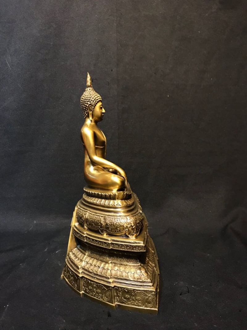 พระพุทธรูป พระพุทธชินสีห์ หน้าตัก 7 นิ้ว ฉลองพระชันษา 100 ปี สมเด็จพระญาณสังวร สมเด็จพระสังฆราช สกลมหาสังฆปริณายก 3 ตุลาคม 2556 วัดบวรนิเวศวิหาร กรุงเทพมหานคร
