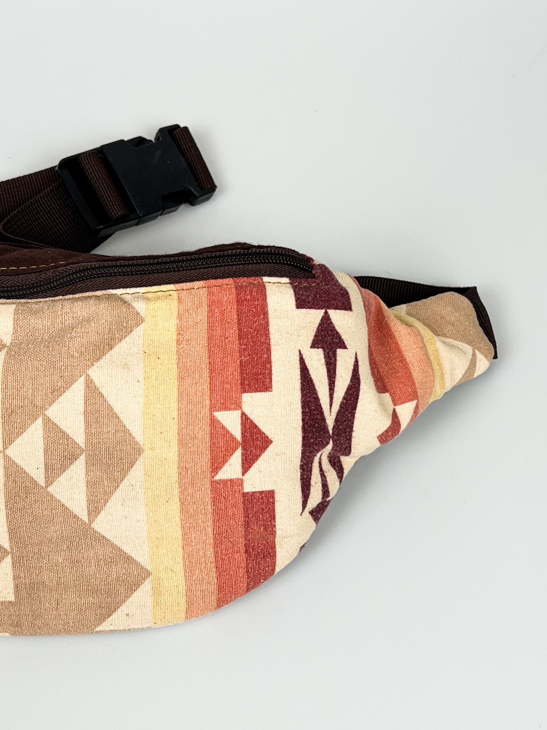 Saiant Bag (สีครีม)