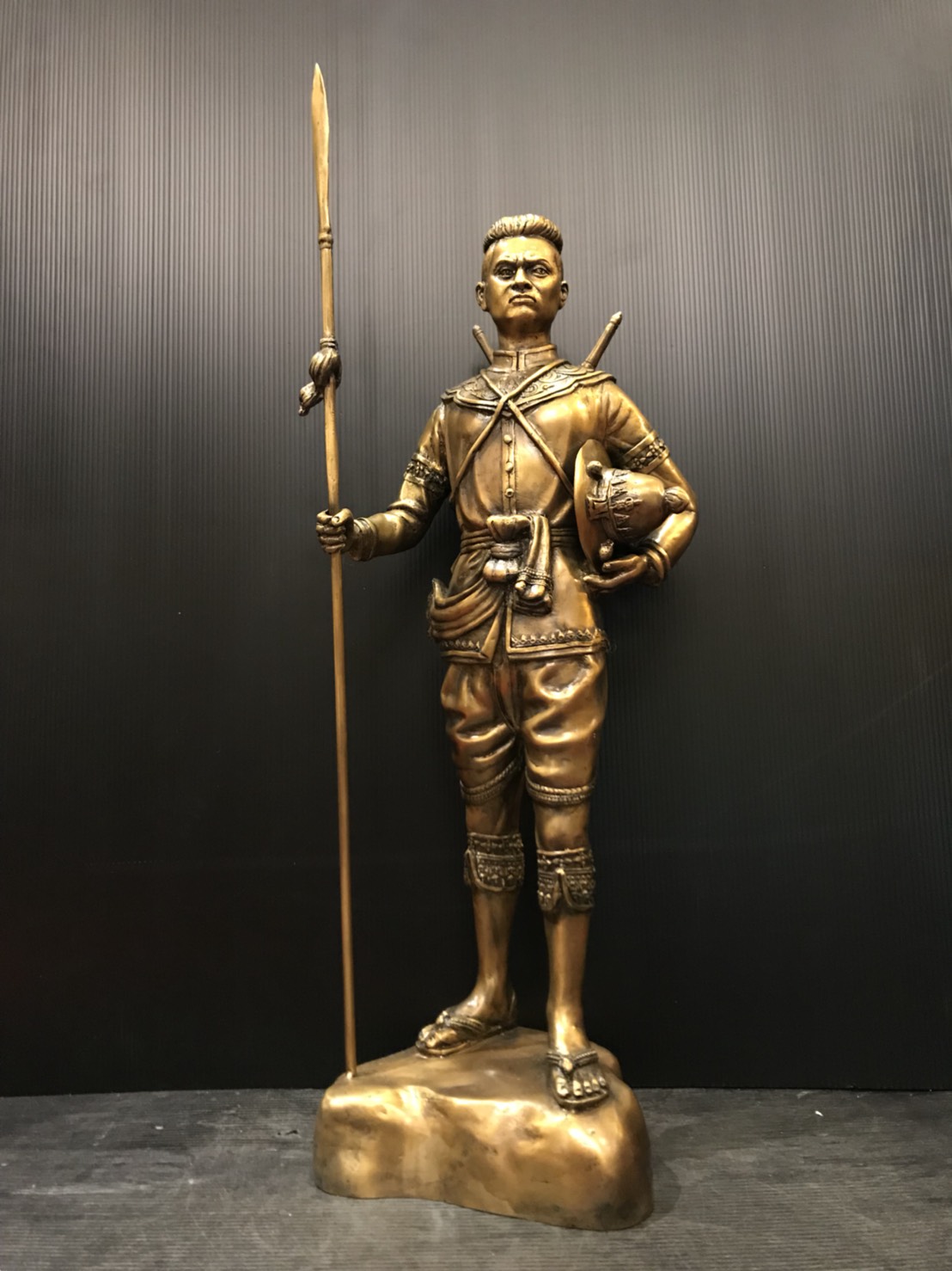 รูปหล่อ 7 มหาราชแห่งสยาม 7 วีรกษัตริย์ไทย เหมือนที่อุทยานราชภักดิ์ เนื้อสำริศ ขนาด limited