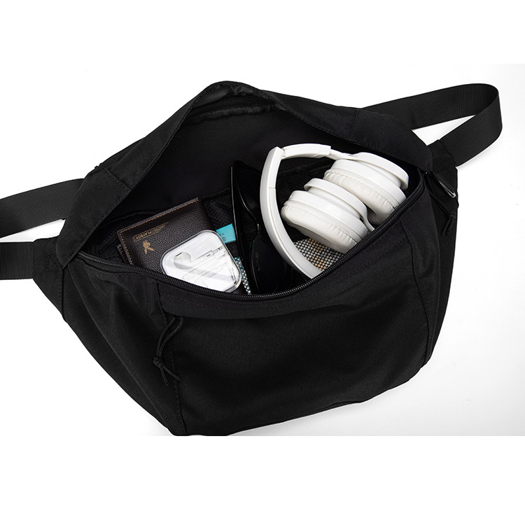 กระเป๋าคาดอกผู้ชาย ผ้าแคนวาส ใส่ของได้เยอะ กันน้ำ ทนทาน ใช้งานได้ยาวนาน** รหัส B054