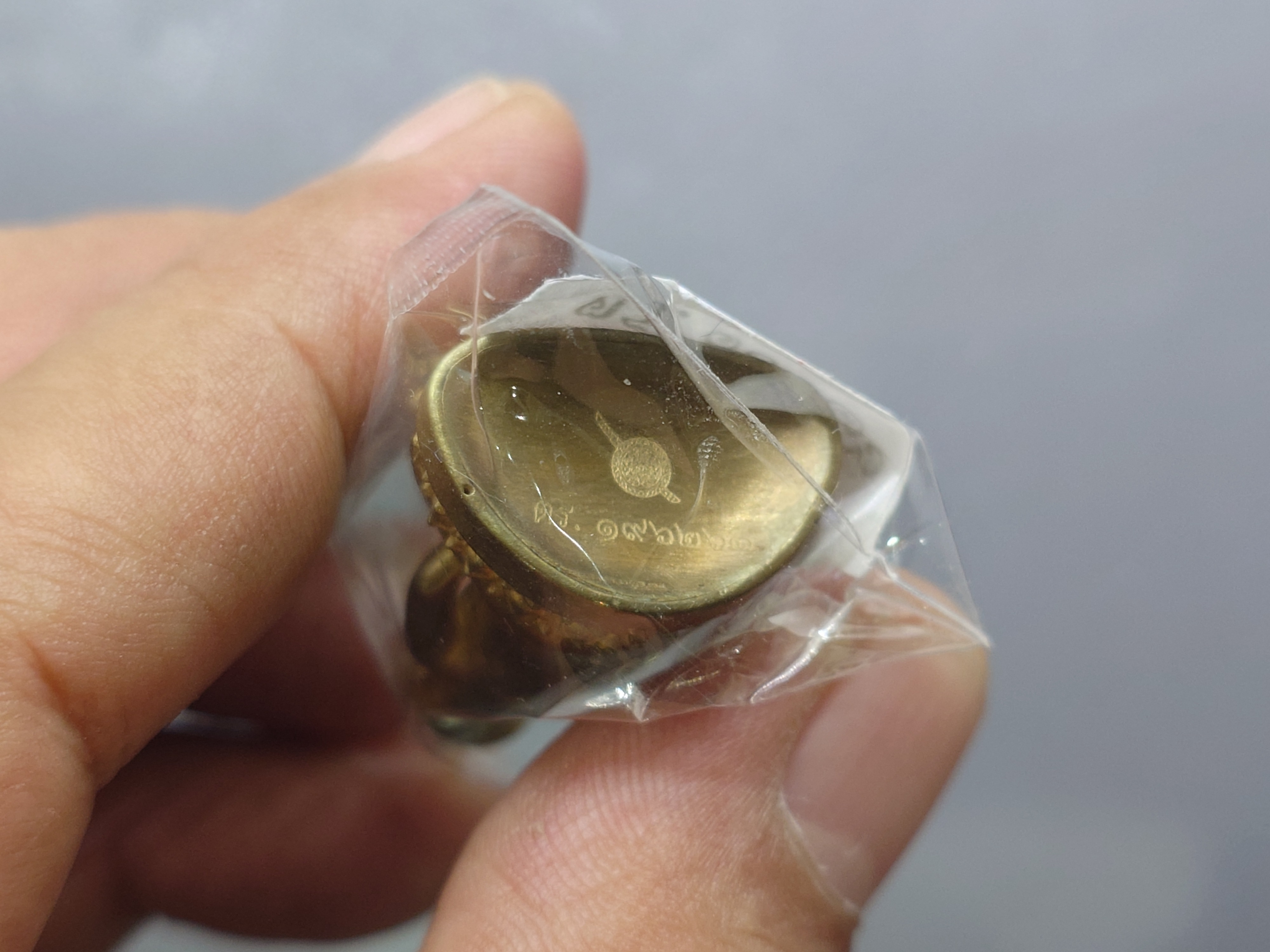 พระนิรันตราย สำนักงานตำรวจแห่งชาติ เนื้อสัมฤทธิ์ (เฉพาะข้าราชการตำรวจ) ปลุกเษก ณ วัดบวรนิเวศวิหาร ปี2555 พร้อมใบเซอร์ กล่องเดิม