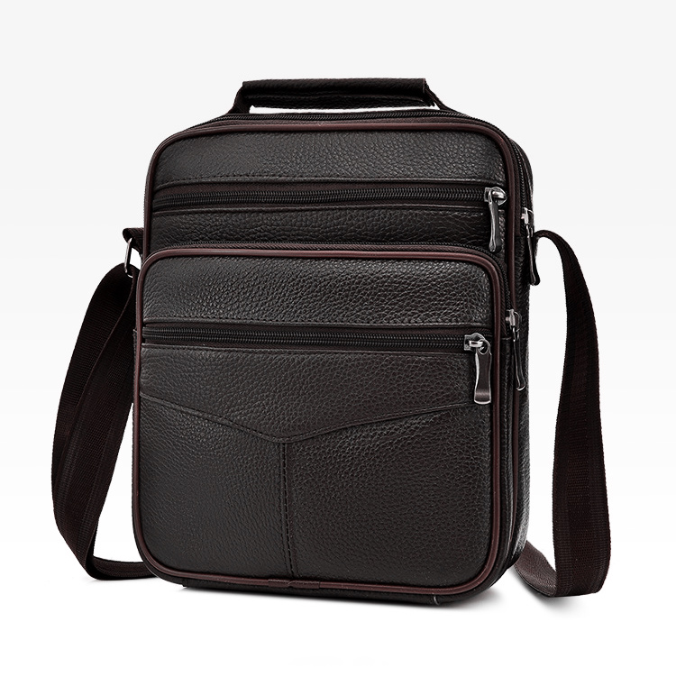 กระเป๋าสะพายข้างผู้ชายหนังแท้ CODE:A049