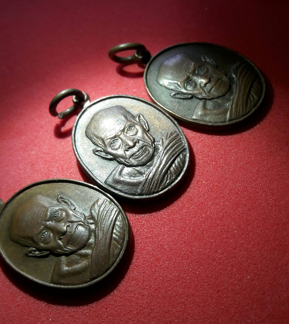 หลวงพ่อสงฆ์ วัดเจ้าฟ้าศาลาลอย ปี 2521 พิมพ์เล็ก นสพ. ลานโพธิ์ สร้างถวาย