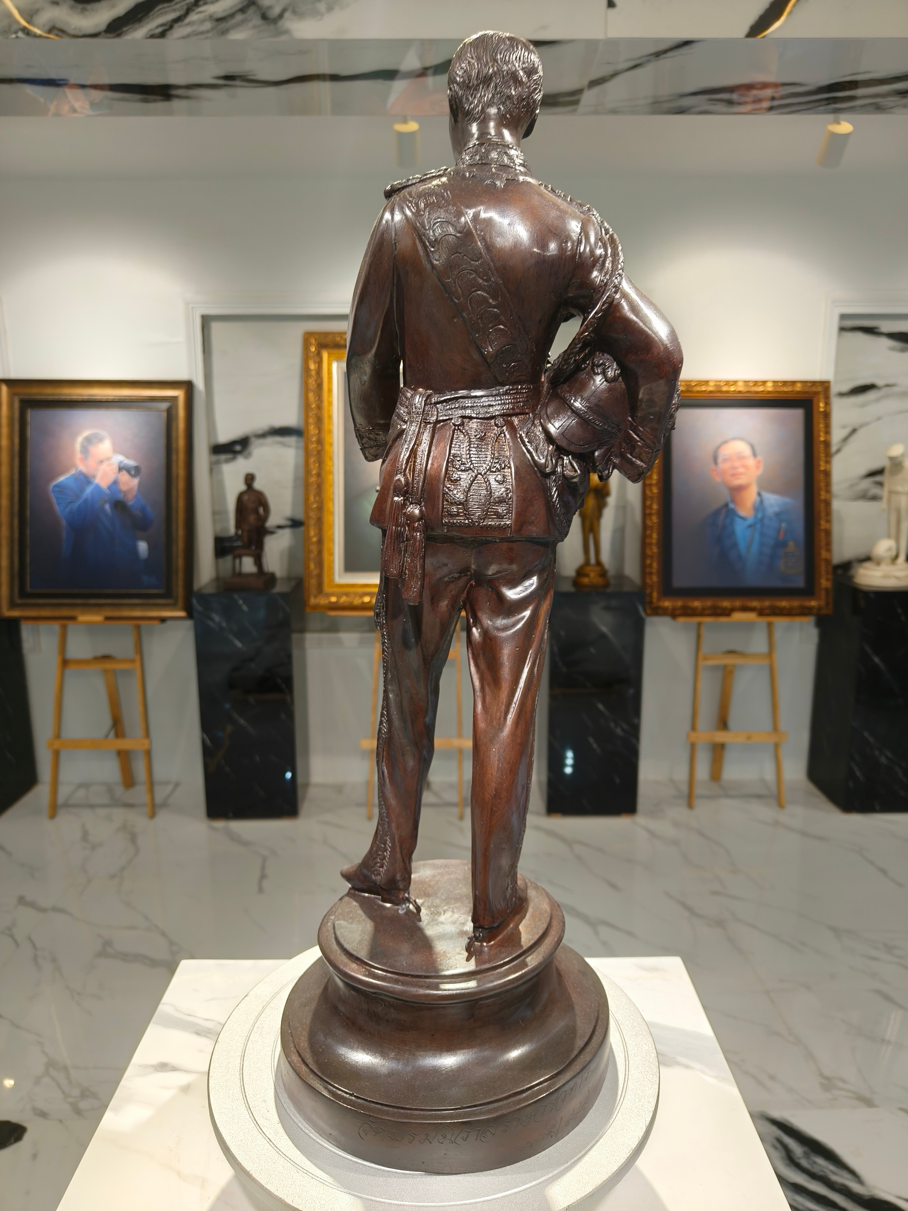 รูปหล่อ รัชกาลที่ 5 ร.5 หน้าตัก 12 นิ้ว วัดบรมนิวาสราชวรวิหาร