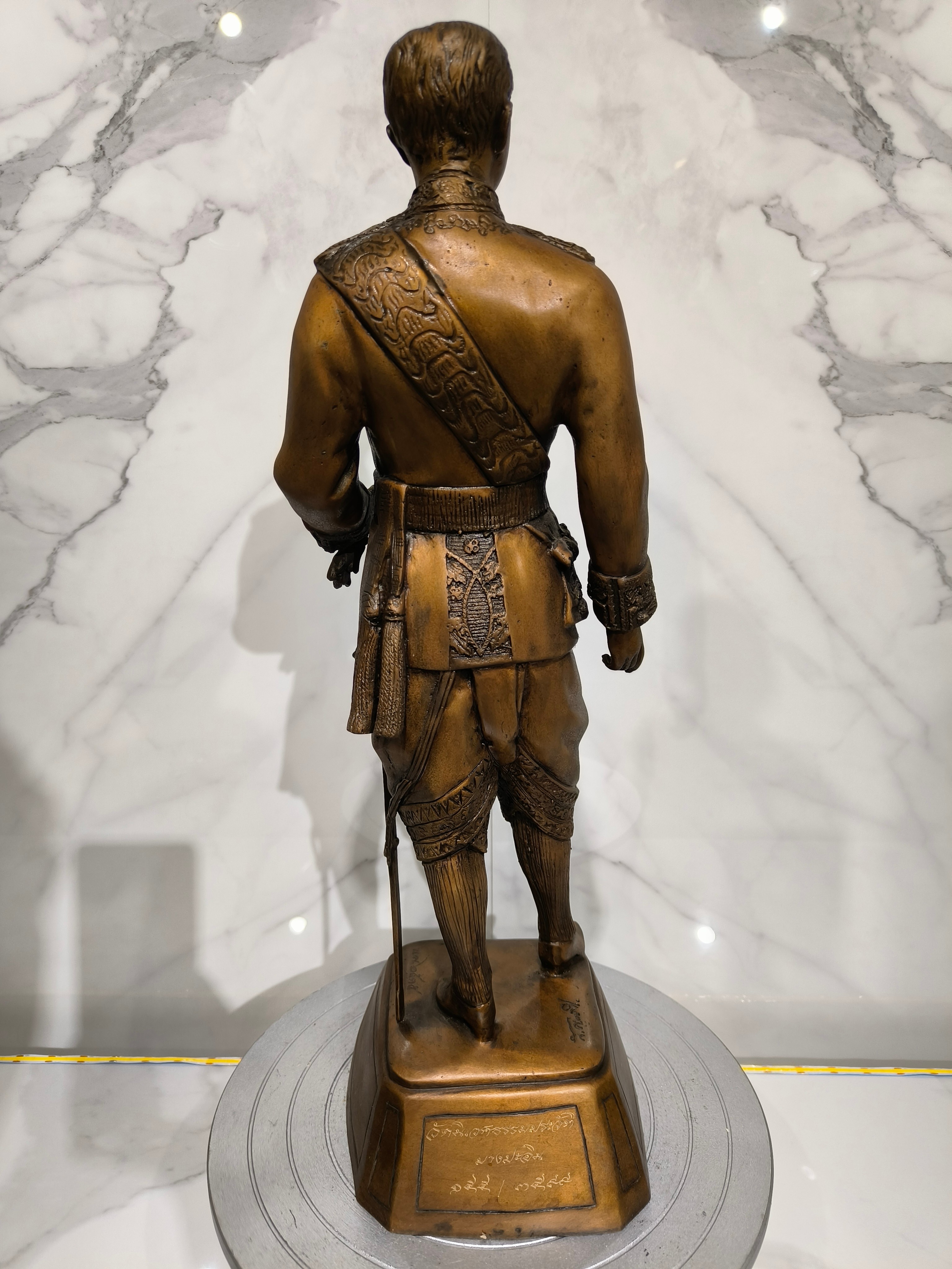 รูปหล่อ รัชกาลที่ 5 ร.5 หน้าตัก 9" พระบาทสมเด็จพระจุลจอมเกล้าเจ้าอยู่หัว สมเด็จพระปิยมหาราช