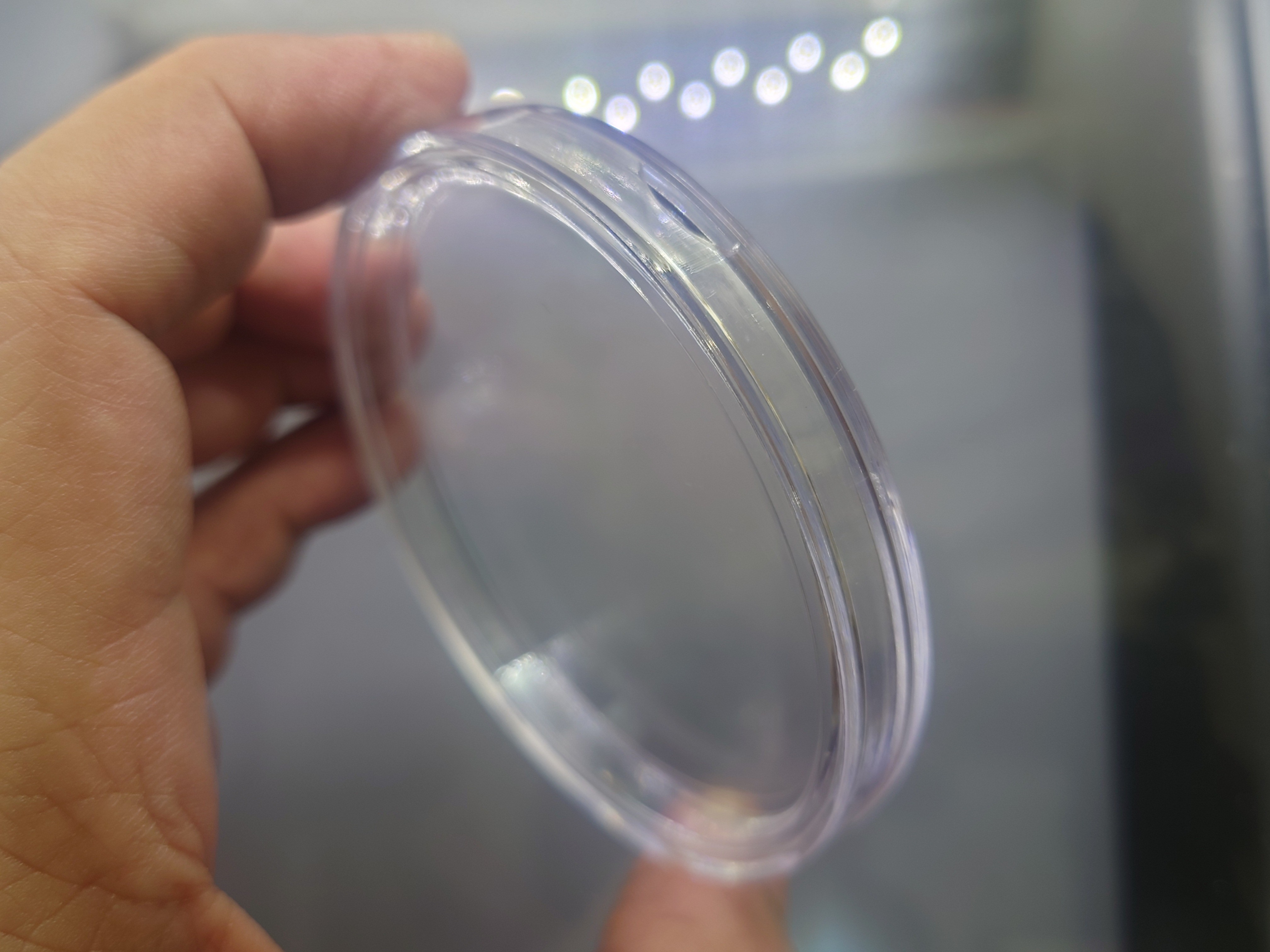 ตลับใส่เหรียญ ขนาด 7 เซ็น เนื้ออครีลิค แบบบาง 5 มิล (ใส่เหรียญจังหวัดไม่ใด้)