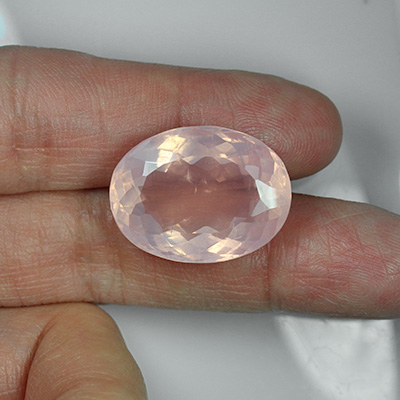 **ขายแล้ว**โรสควอตซ์ (Rose Quartz) 35.01 กะรัต สีชมพูหวาน เม็ดใหญ่