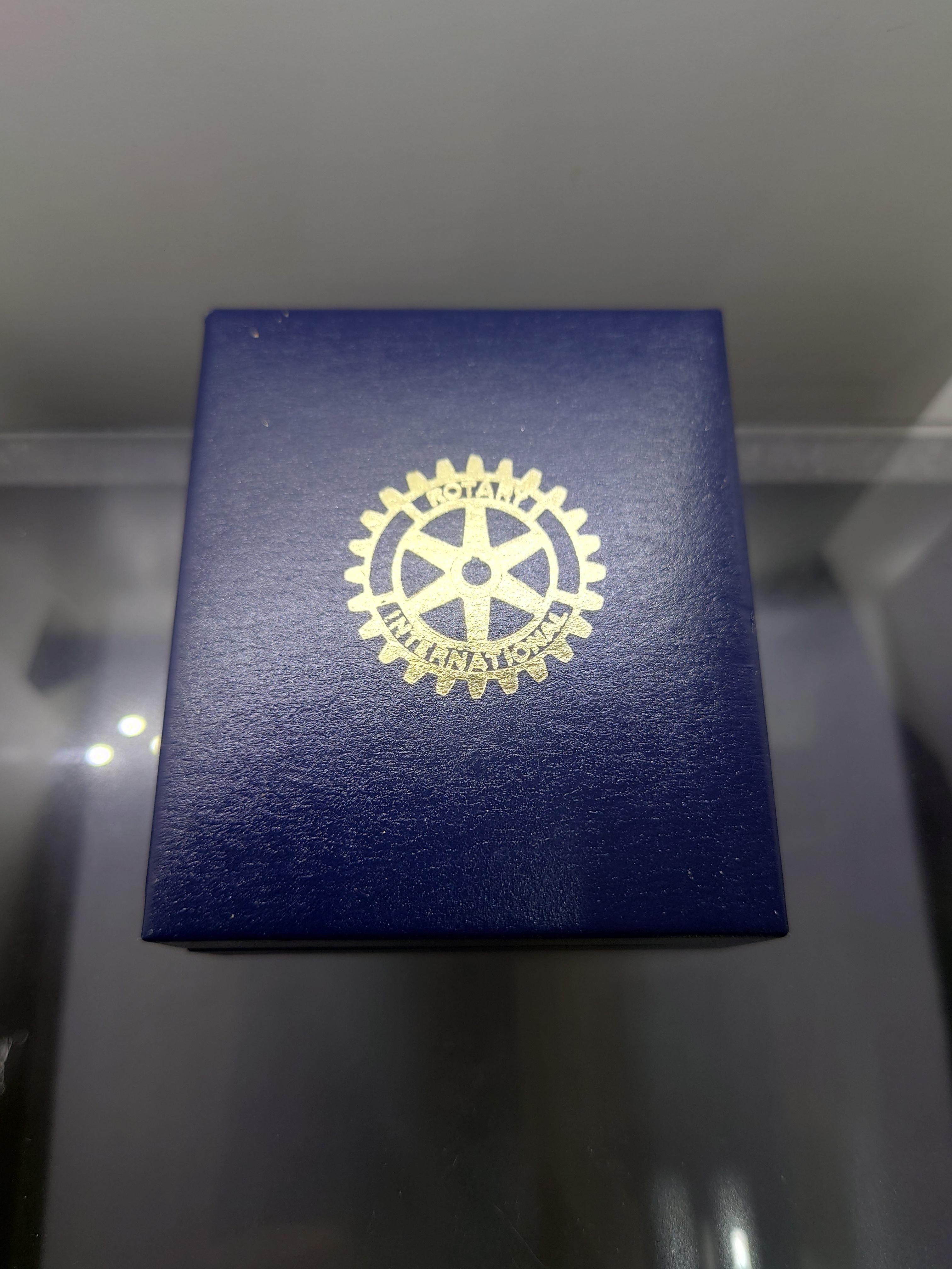 เหรียญสำเร็จสืบสานพระราชปณิธาน รัชกาลที่5 เนื้อทองแดงนอกขัดเงา พิธีมังคลาภิเษก ณ พระอุโบสถวัดบวรนิเวศวิหาร ปี2540 พร้อมกล่องเดิม