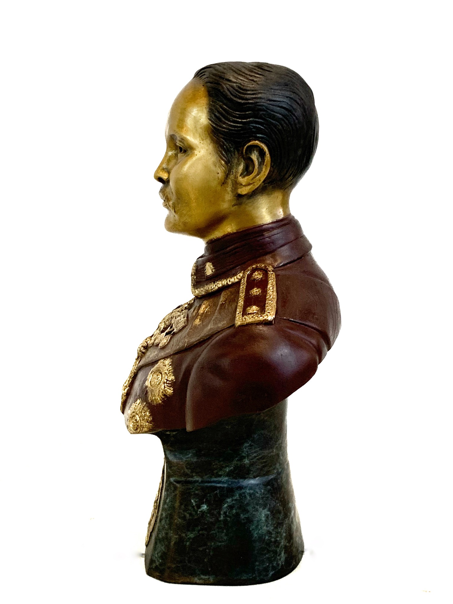 รุปหล่อ รัชกาลที่ 5 ครึ่งพระองค์ มีตราแผ่นดิน