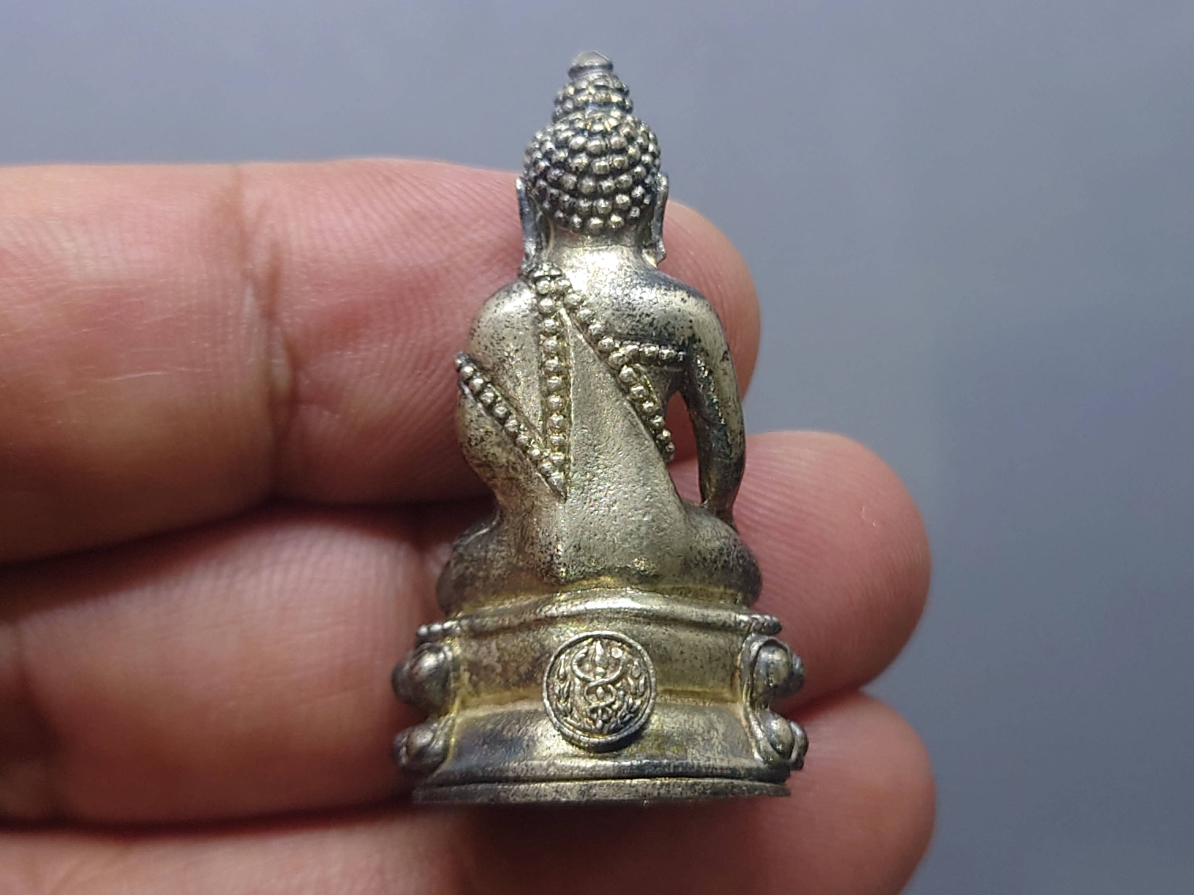 พระกริ่งคุ้มเกล้า หน้าไทย(ศิรากาศ) เนื้อเงิน หายาก พ.ศ.2522 สภาพสวย