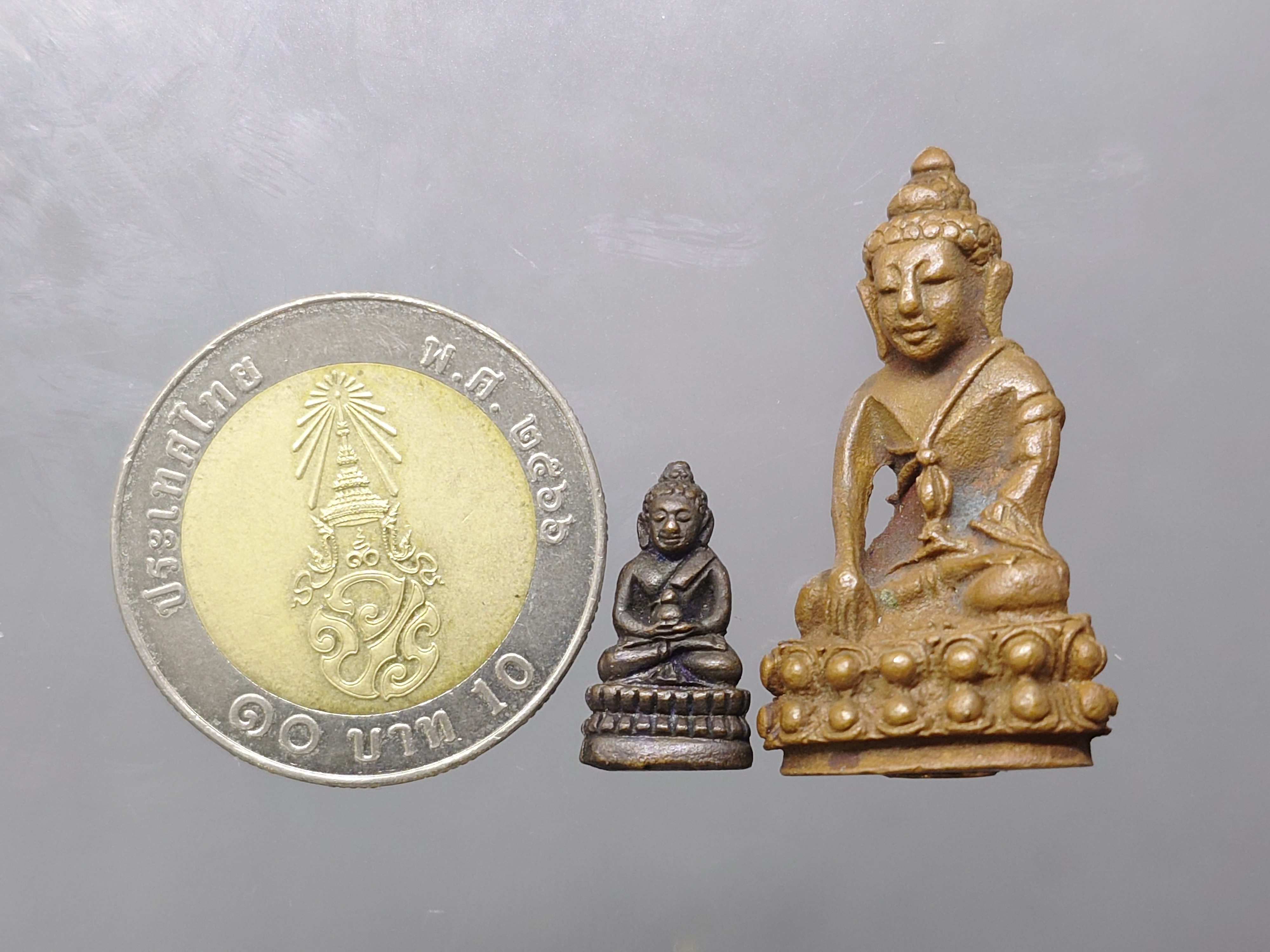 พระกริ่งวิโรคา ญสส เนื้อนวะโลหะ พระผู้ช่วยให้พ้นภัยไกลโรค พระสังฆราชพระราชทานนาม วัดบวรนิเวศวิหาร ปี2534 พร้อมตลับเดิม