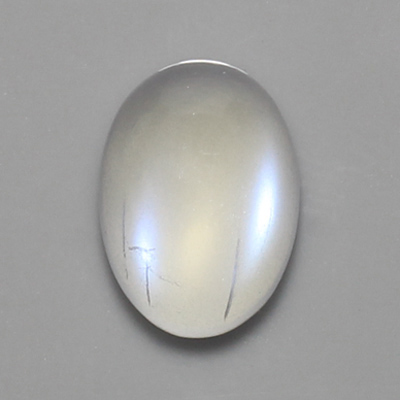 มูนสโตนหรือมุกดาหารเหลือบฟ้า (Blue sheen Moonstone) 2.85 กะรัต