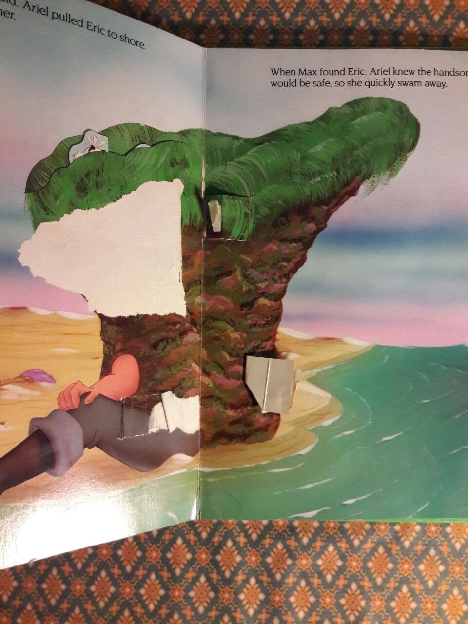 The Little Mermaid Pop – Up Book