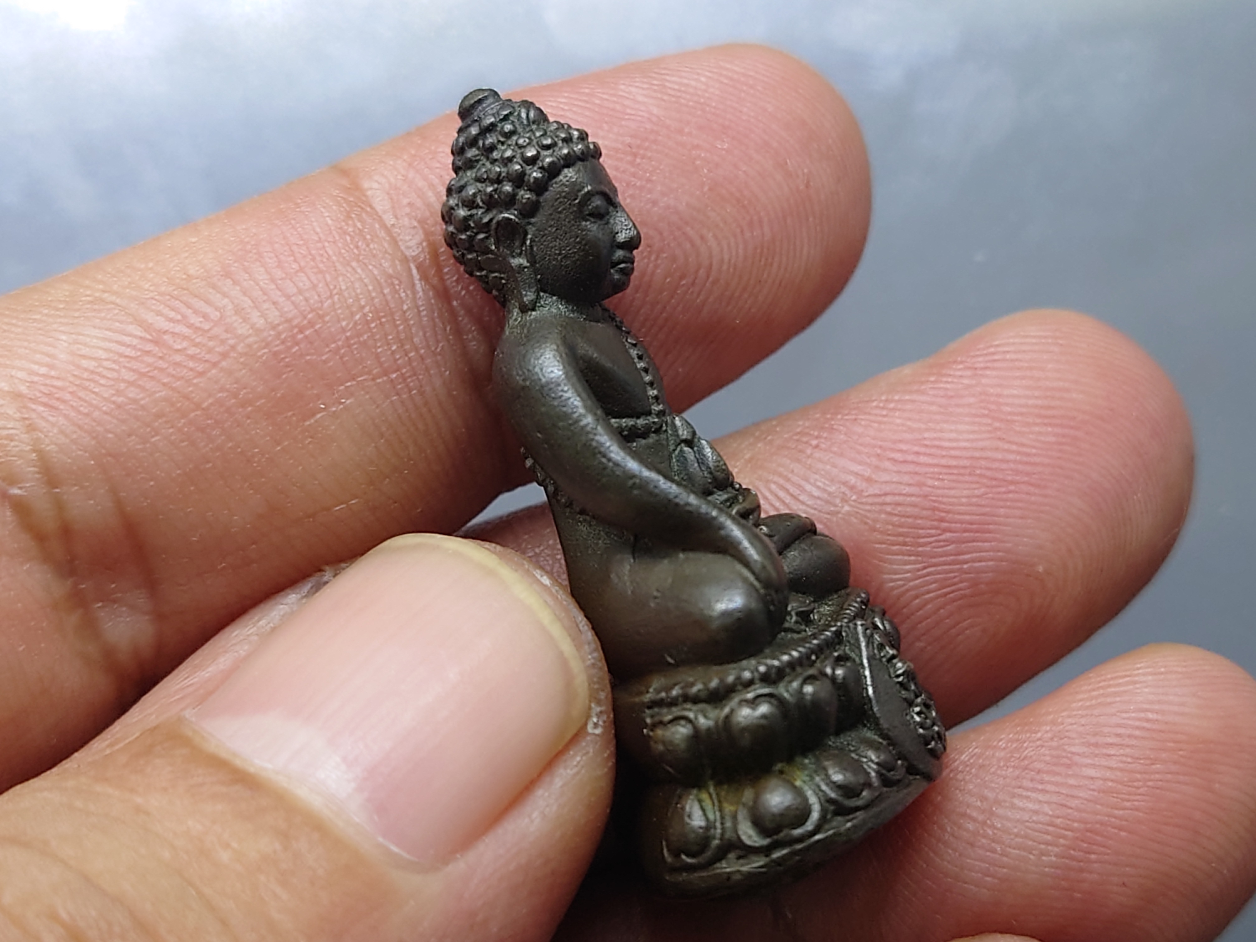 พระกริ่งนวปทุม ภปร เนื้อนวะ พ.ศ.2535 นิยม สร้างน้อย หายาก