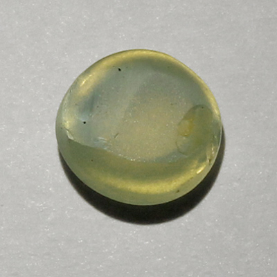 **ขายแล้ว**คริสโซเบริลตาแมวหรือไพฑูรย์ (Cat's eye Chrysoberyl) 1.39 กะรัต เนื้อเนียน จากศรีลังกา