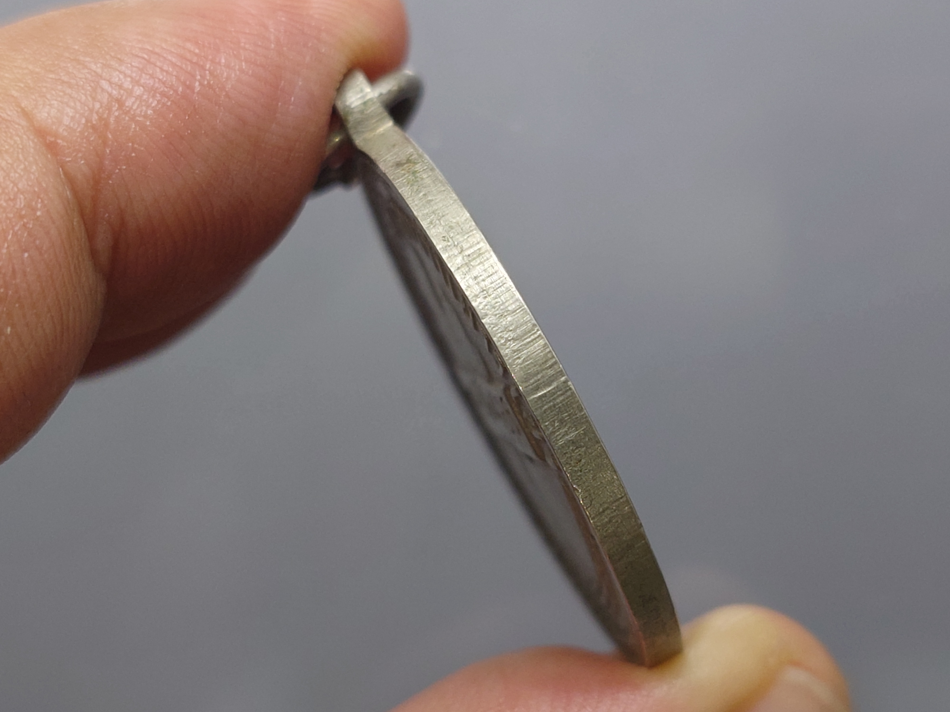 เหรียญพระราชทานชาวเขา (ตก) จังหวัดตาก โคท 059486 (พระราชทานให้ชาวเขาใช้แทนบัตรประชาชน)