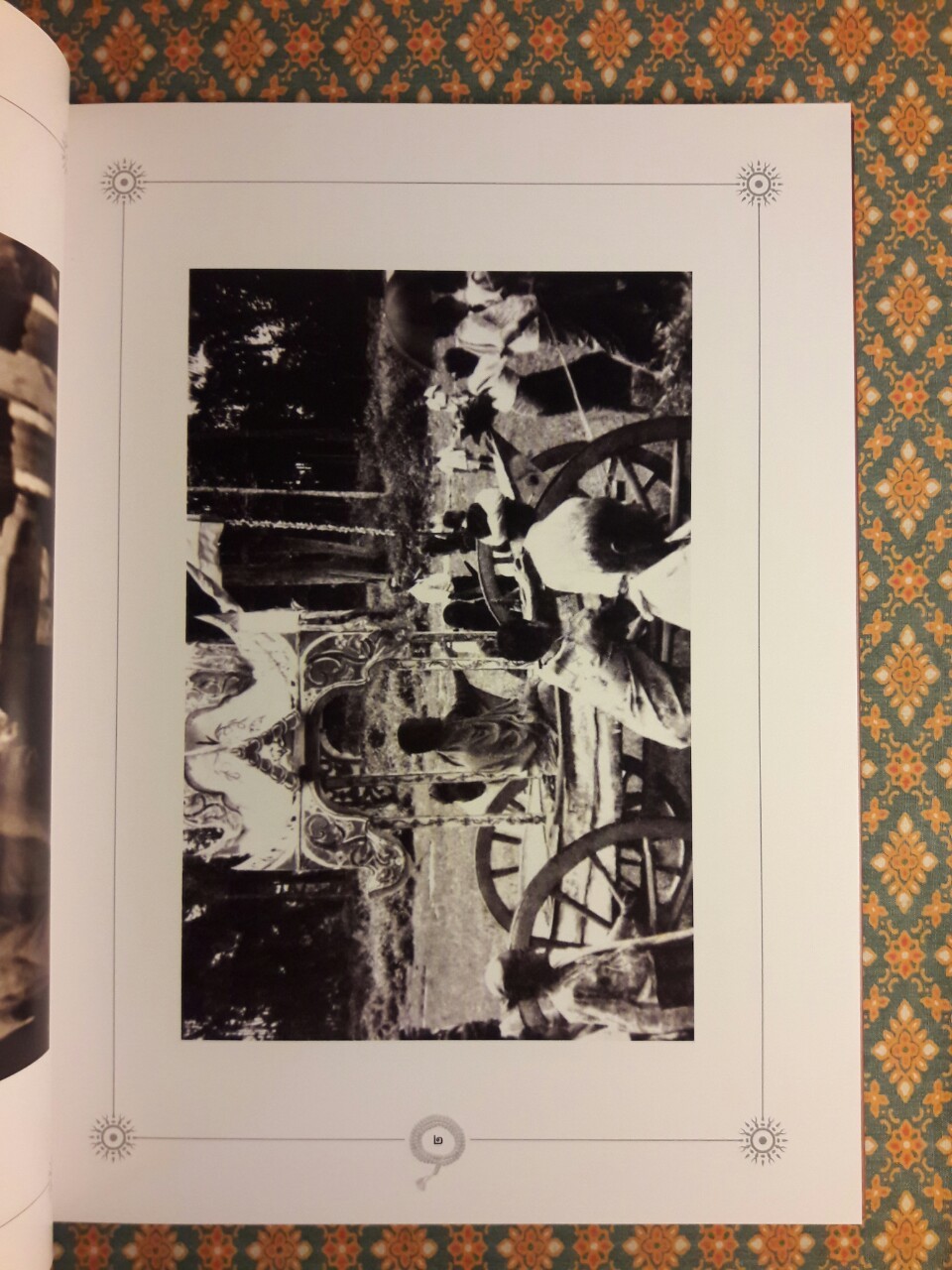 100 ปี ชาตะกาล หลวงพ่ออุตตมะ (3 เล่ม/ชุด) พร้อมกล่อง