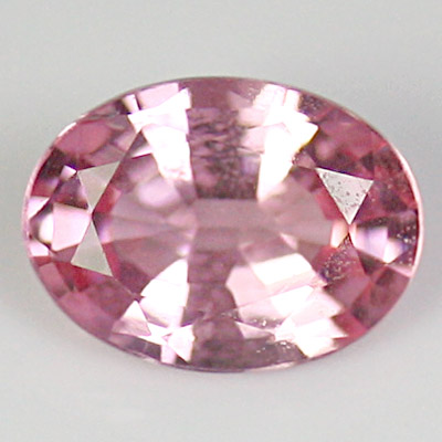 สปิเนลสีชมพู (Spinel) 0.63 กะรัต สีชมพูหวาน รูปร่างดี