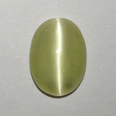 คริสโซเบริลตาแมวหรือไพฑูรย์ (Cat's eye Chrysoberyl) 1.33 กะรัต จากอินเดีย