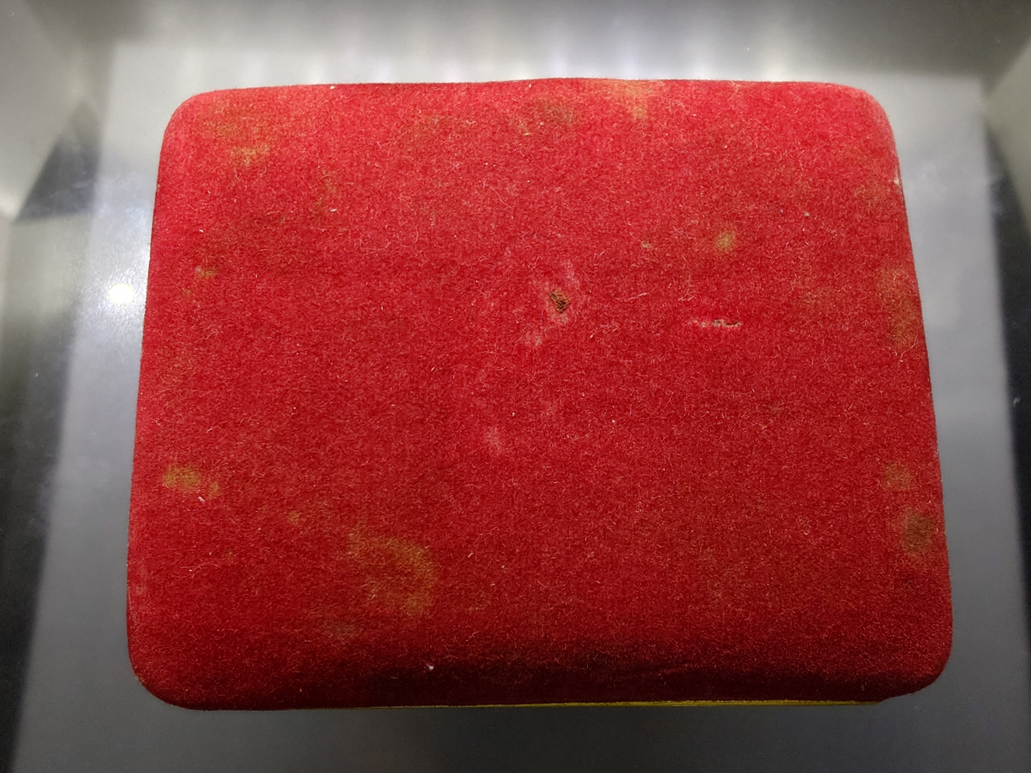 พระกริ่งวัดสุทัศน เนื้อเงิน มูลนิธิอัฏฐมราชานุสรณ์ จัดสร้าง พิธีพุทธาภิเษก ณ พระอุโบสถวัดสุทัศนเทพวราราม ปี2534 นิยม หายาก กล่องเดิม