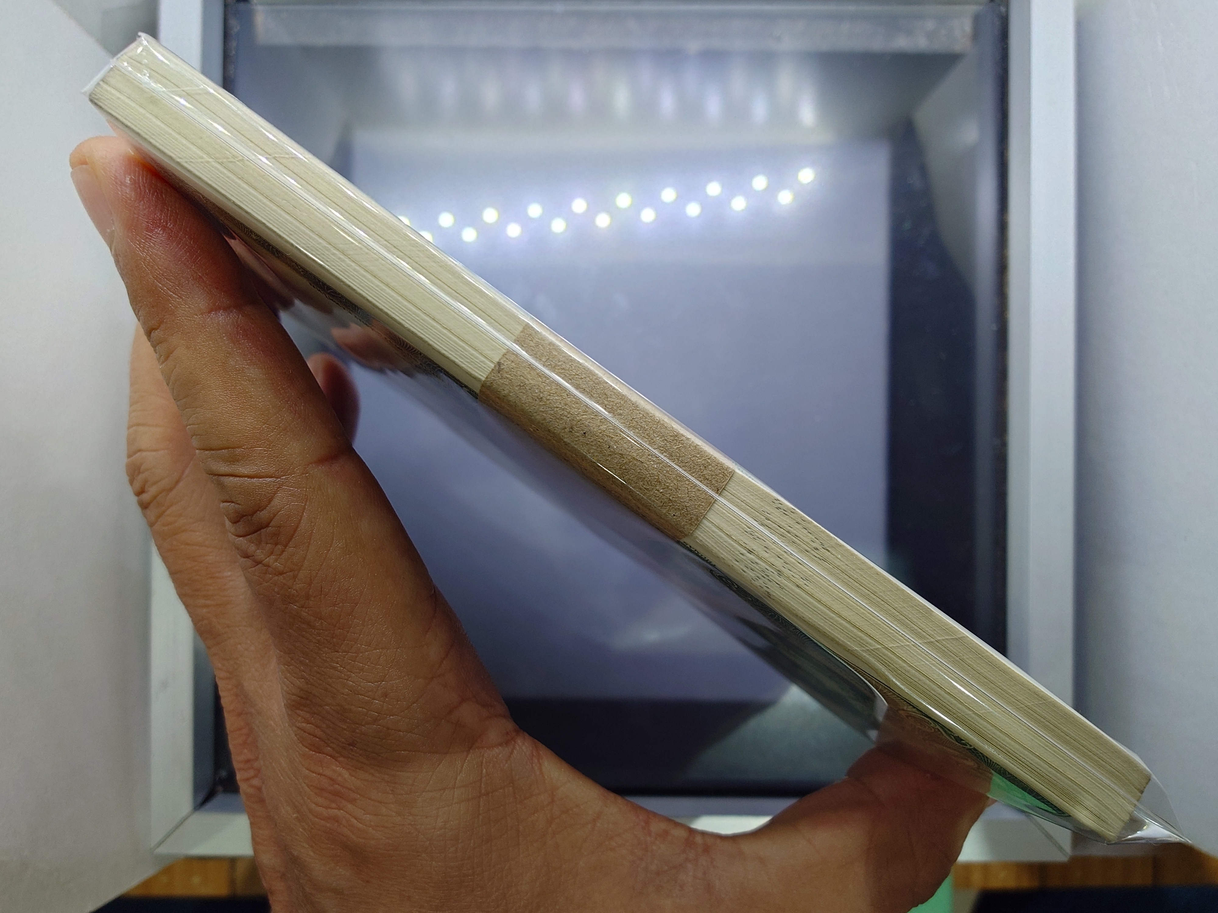 ธนบัตร 20 บาท แบบ 9 รุ่น 5 พิมพ์โทมัช (ยกแหนบ 100 ใบ เลขเรียง) สมัยรัชกาลที่9 ปี2500 ไม่ผ่านใช้