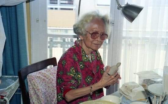 พระกริ่ง ฝีพระหัตถ์สมเด็จย่า ปี 2515 สภาพสวย แท้ดูง่าย